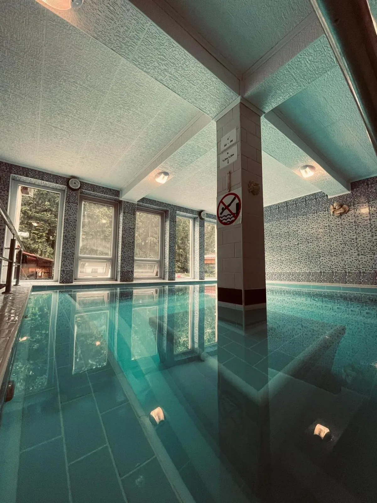 Complex Turistic Caprioara