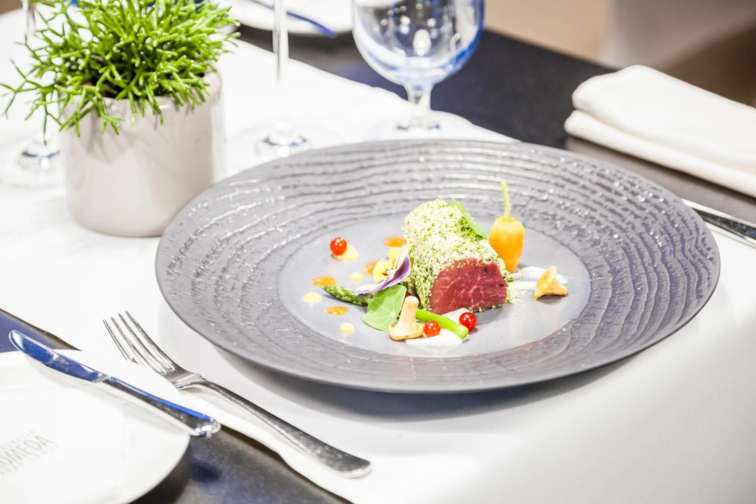 Restaurant/places to eat in Galaxy Hotel