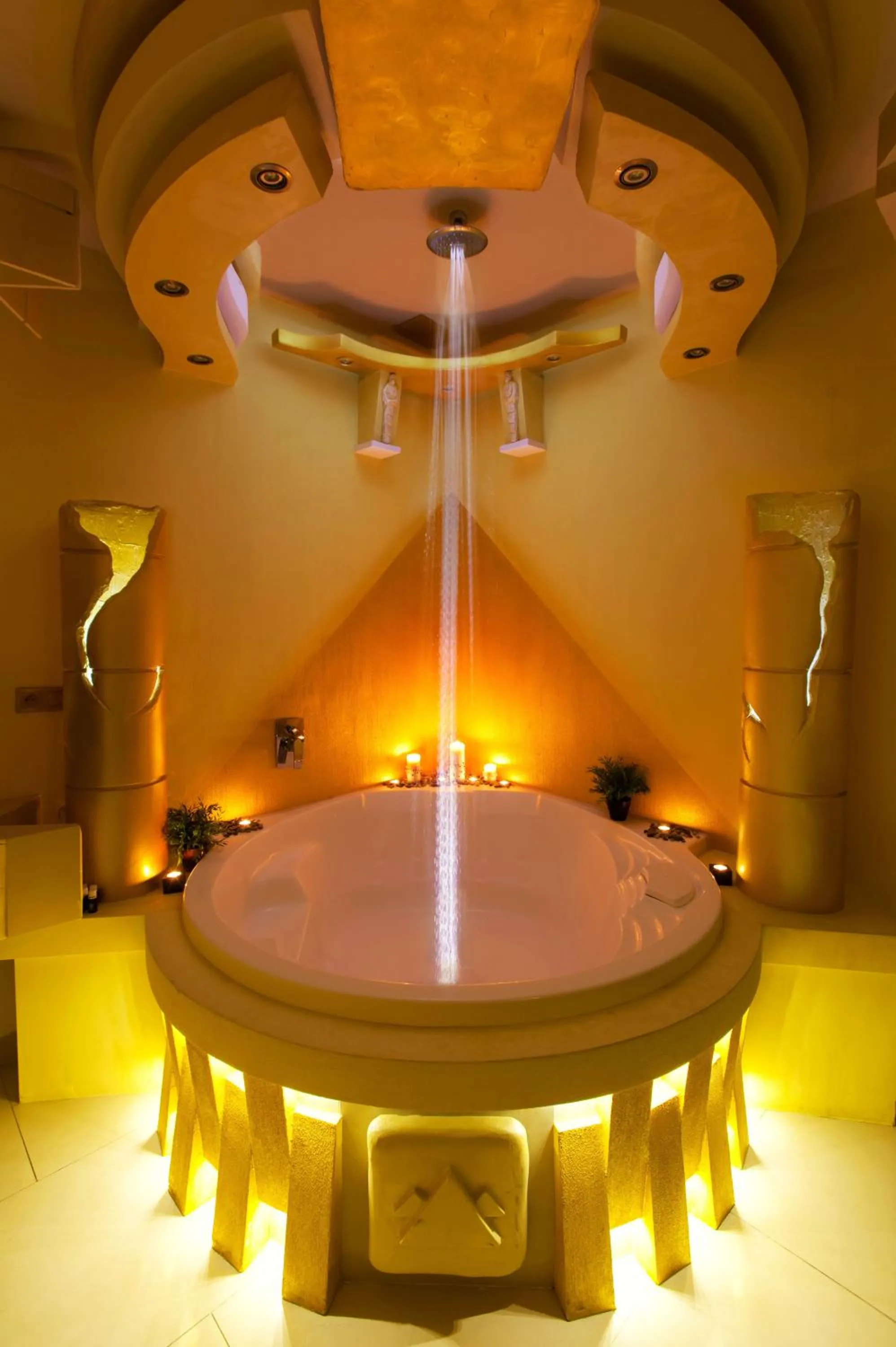 Spa and wellness centre/facilities in Galaxy Hotel