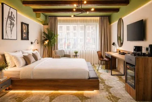 Bucharest Comfort Suites Hotel