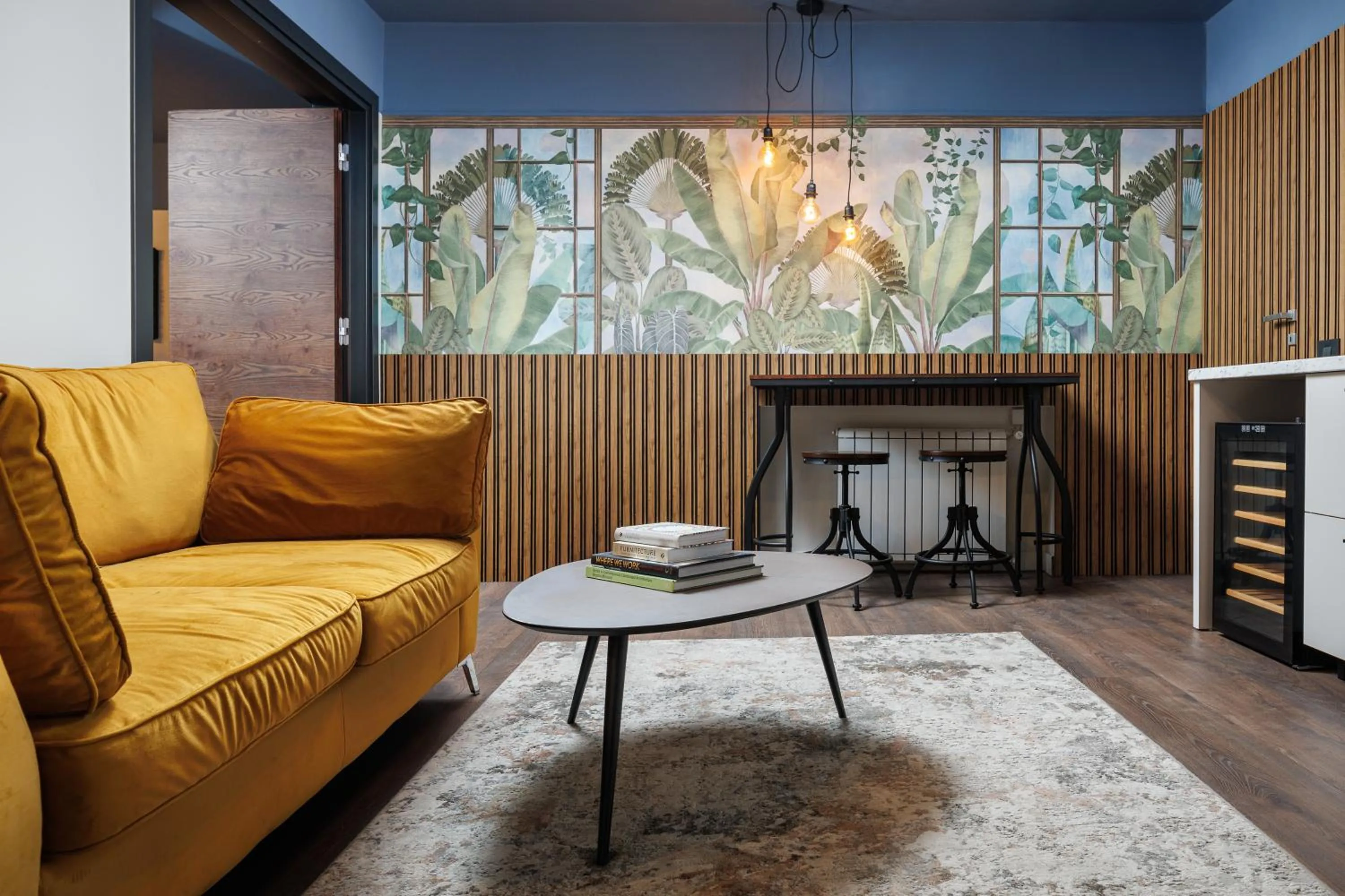 Living room in Bucharest Comfort Suites Hotel