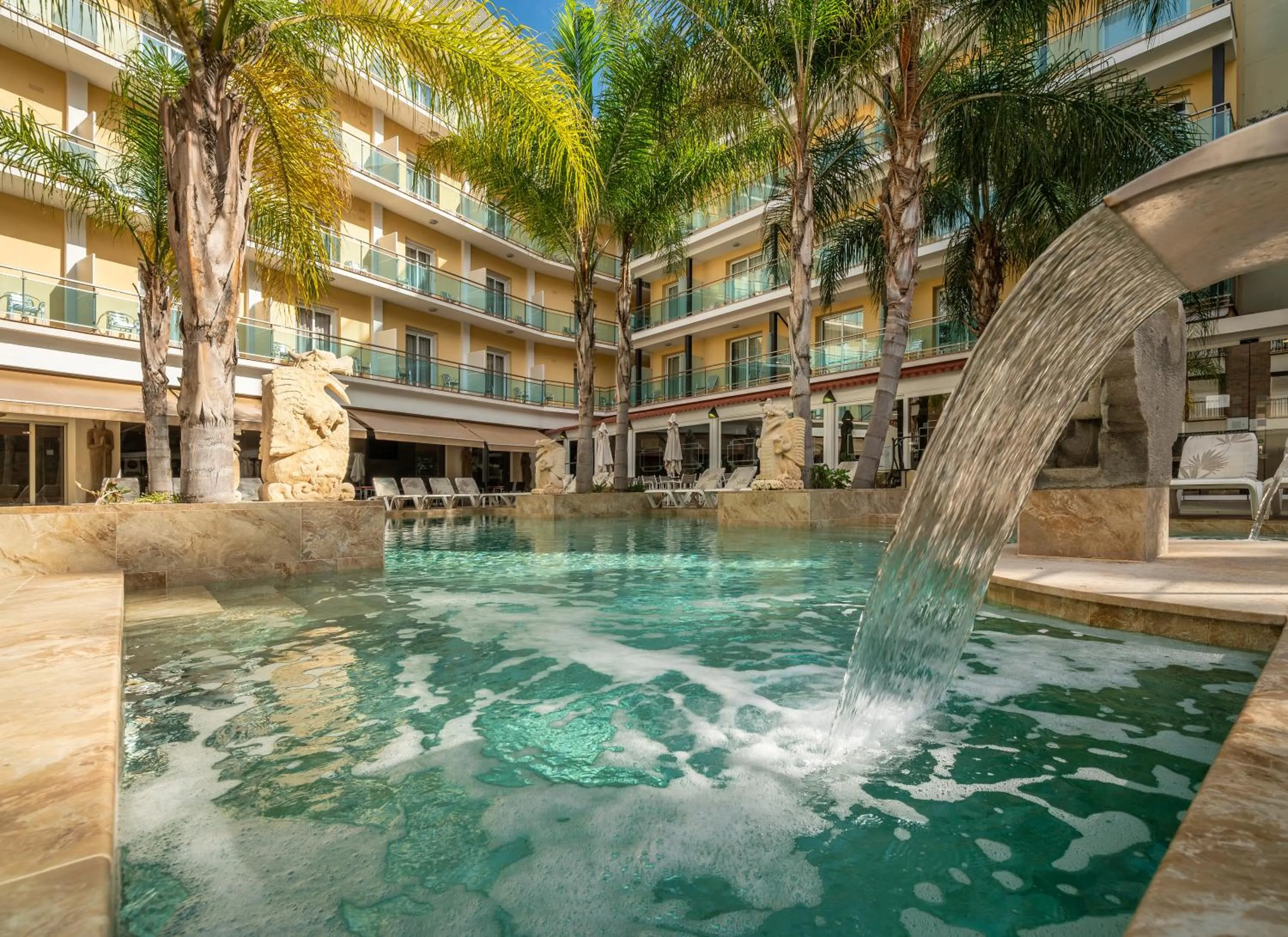 Property building in Hotel la Palmera & Spa