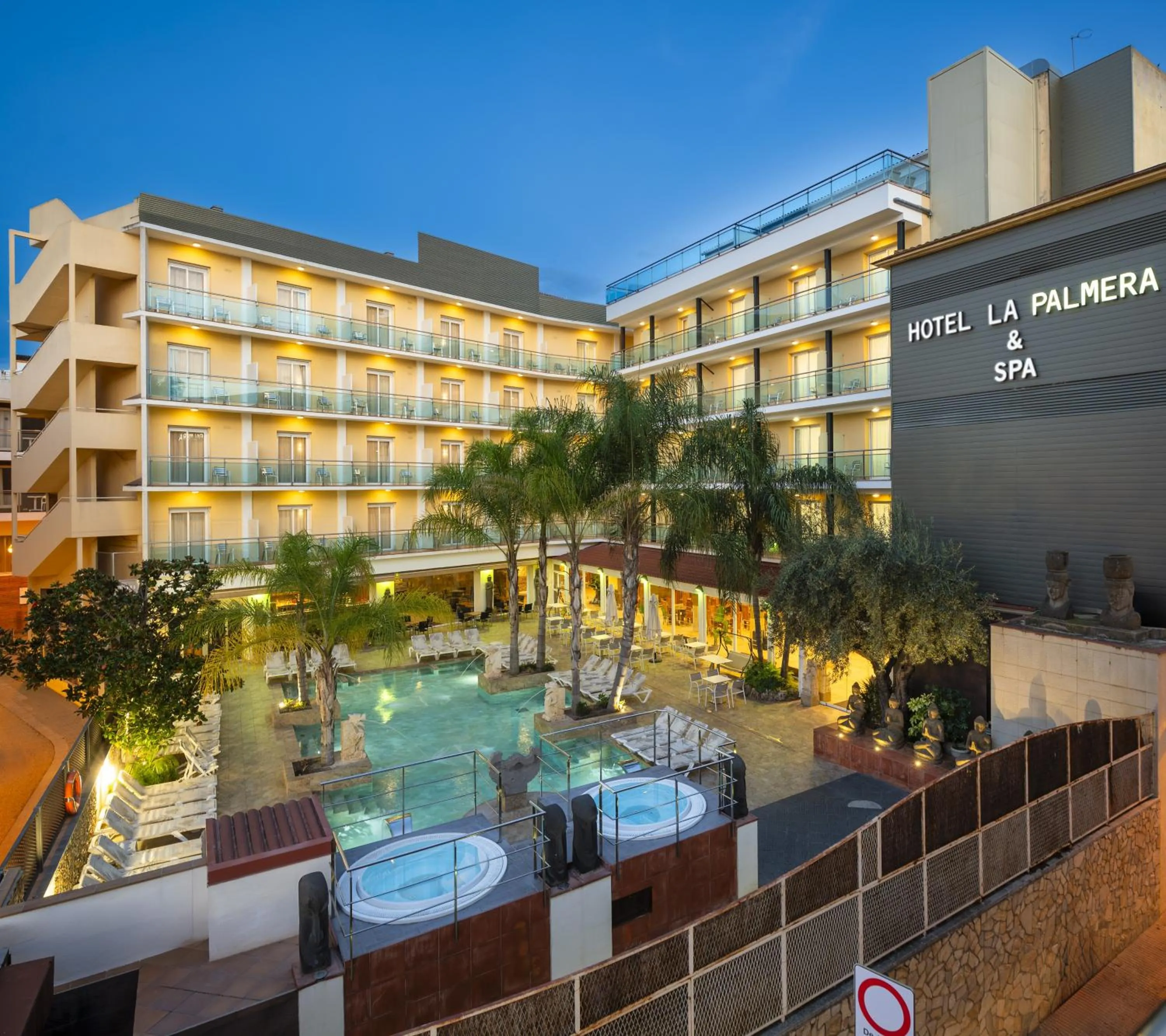 Property building in Hotel la Palmera & Spa