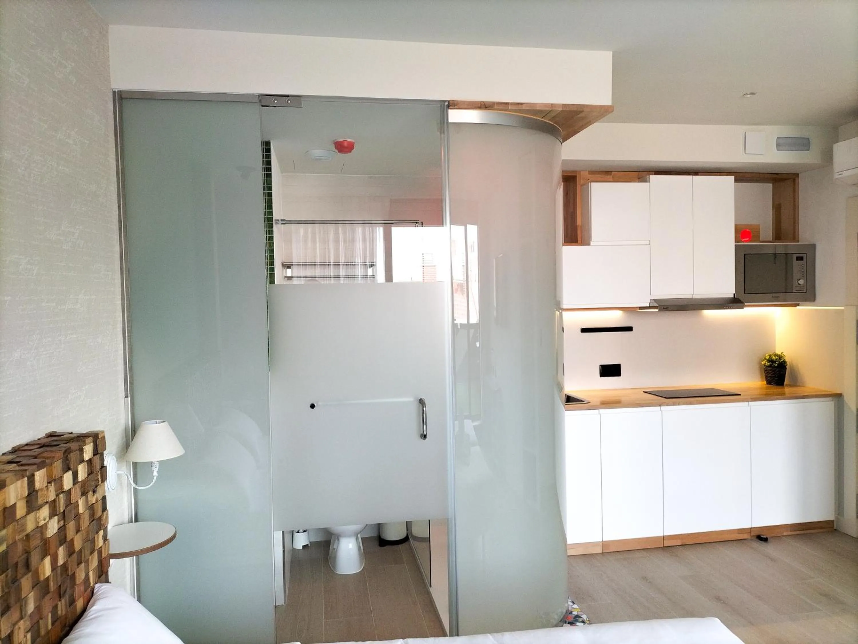 Bathroom in Far Home Bernabeu