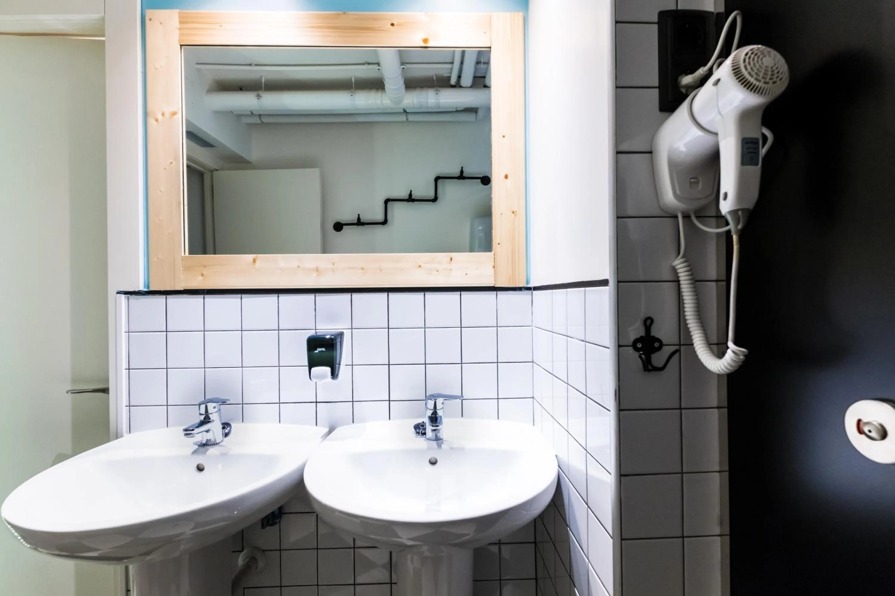 Bathroom in Far Home Bernabeu