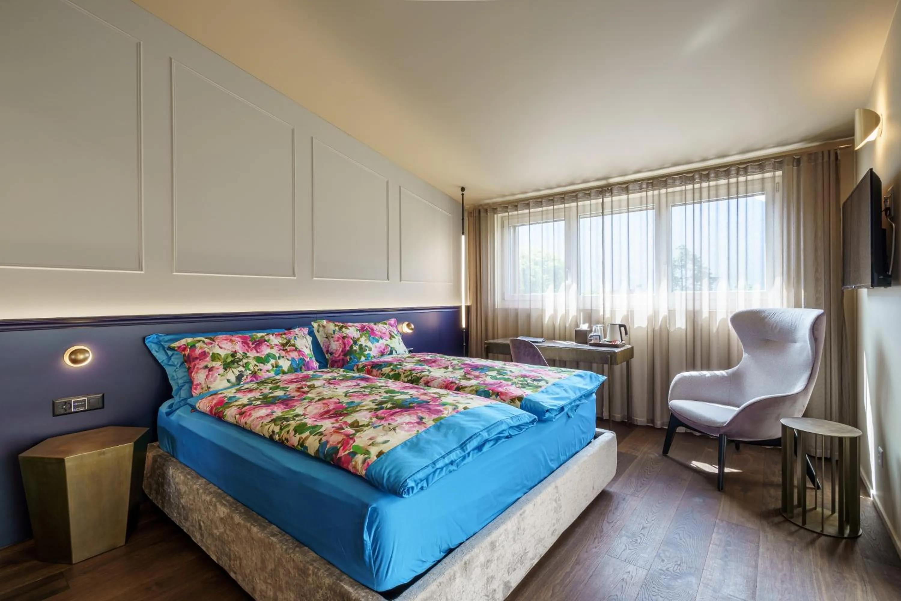 Photo of the whole room, Bed in Hotel Du Nord