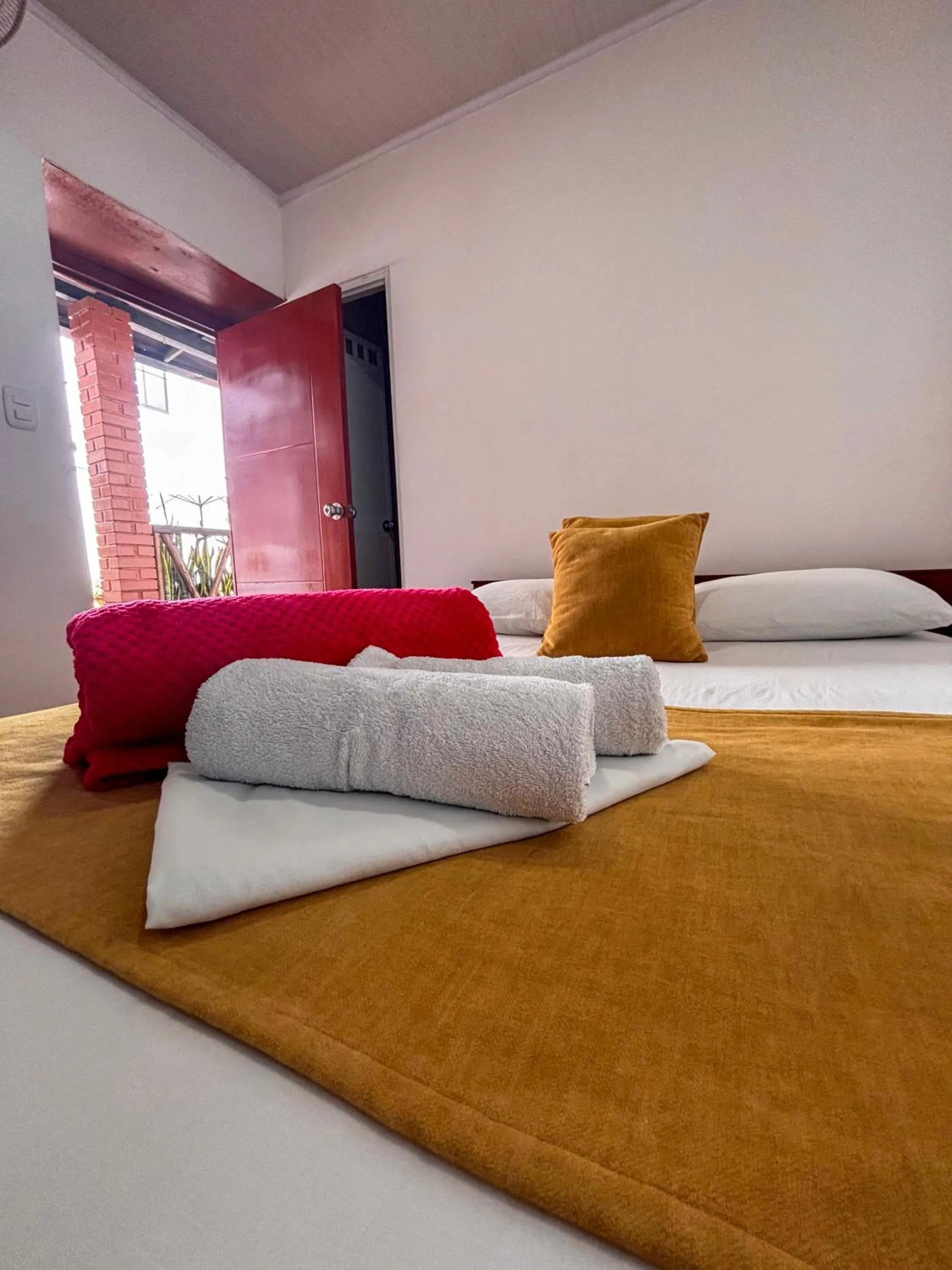 Bedroom, Bed in Hotel Colonial San Felipe