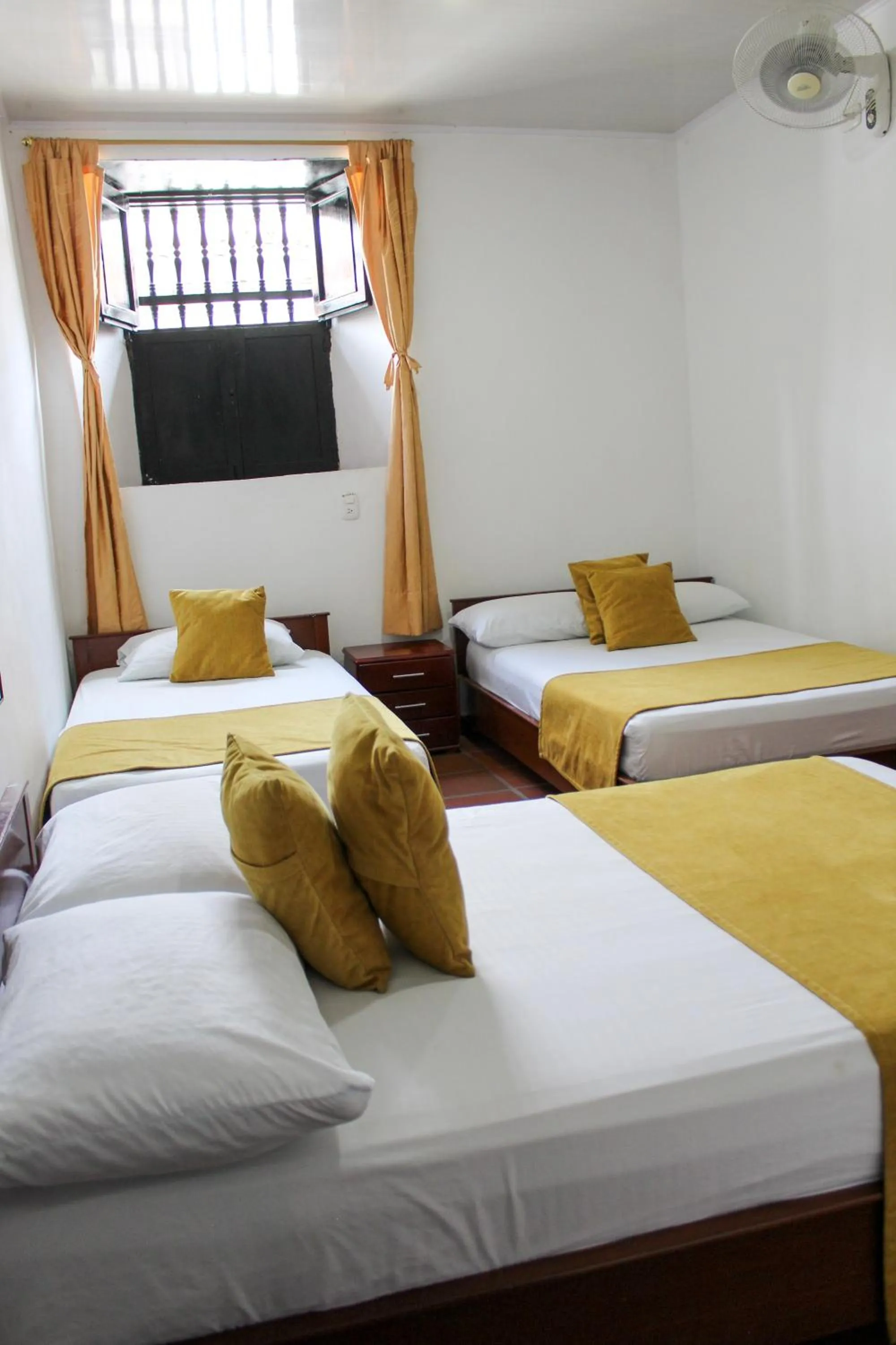 Bedroom, Bed in Hotel Colonial San Felipe