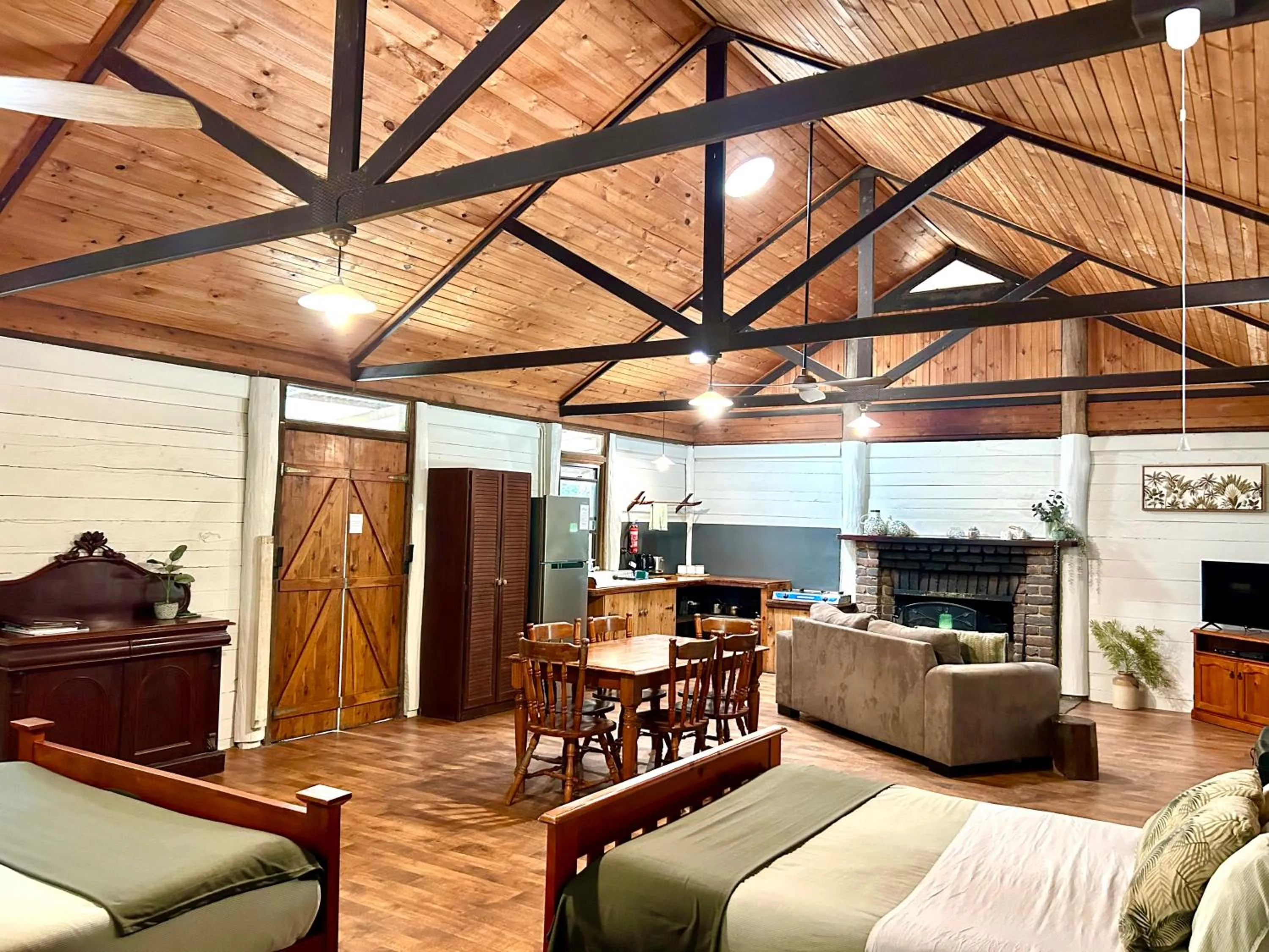 Bed in Ferns Hideaway Resort