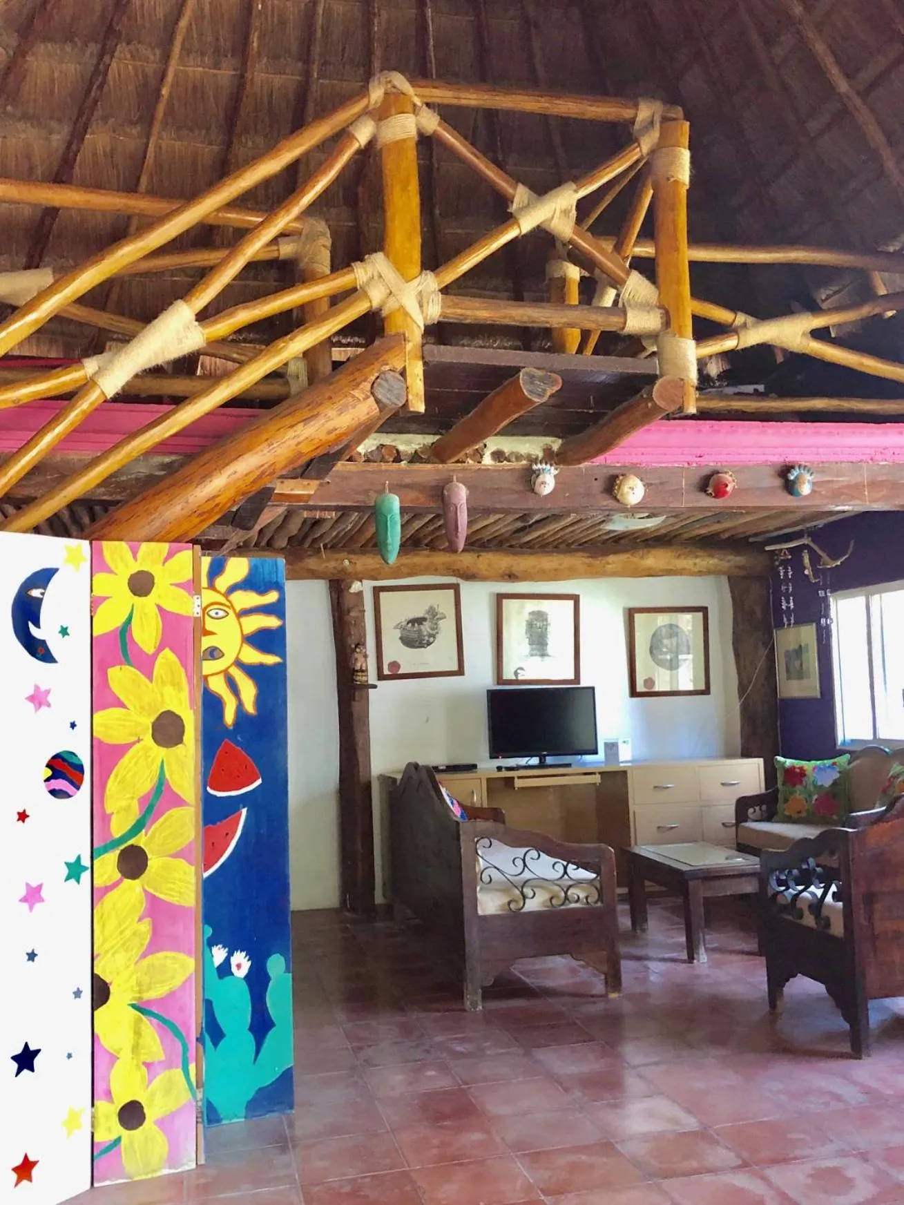 Living room in Ch'ejum bungalow