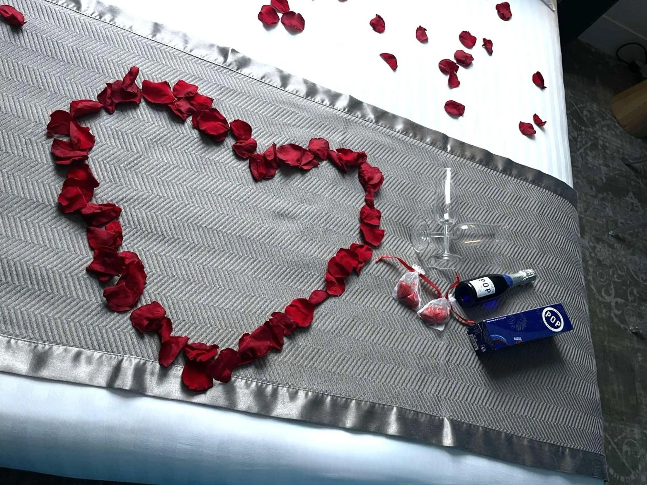 Bed in Hotel Sixteen Paris Montrouge