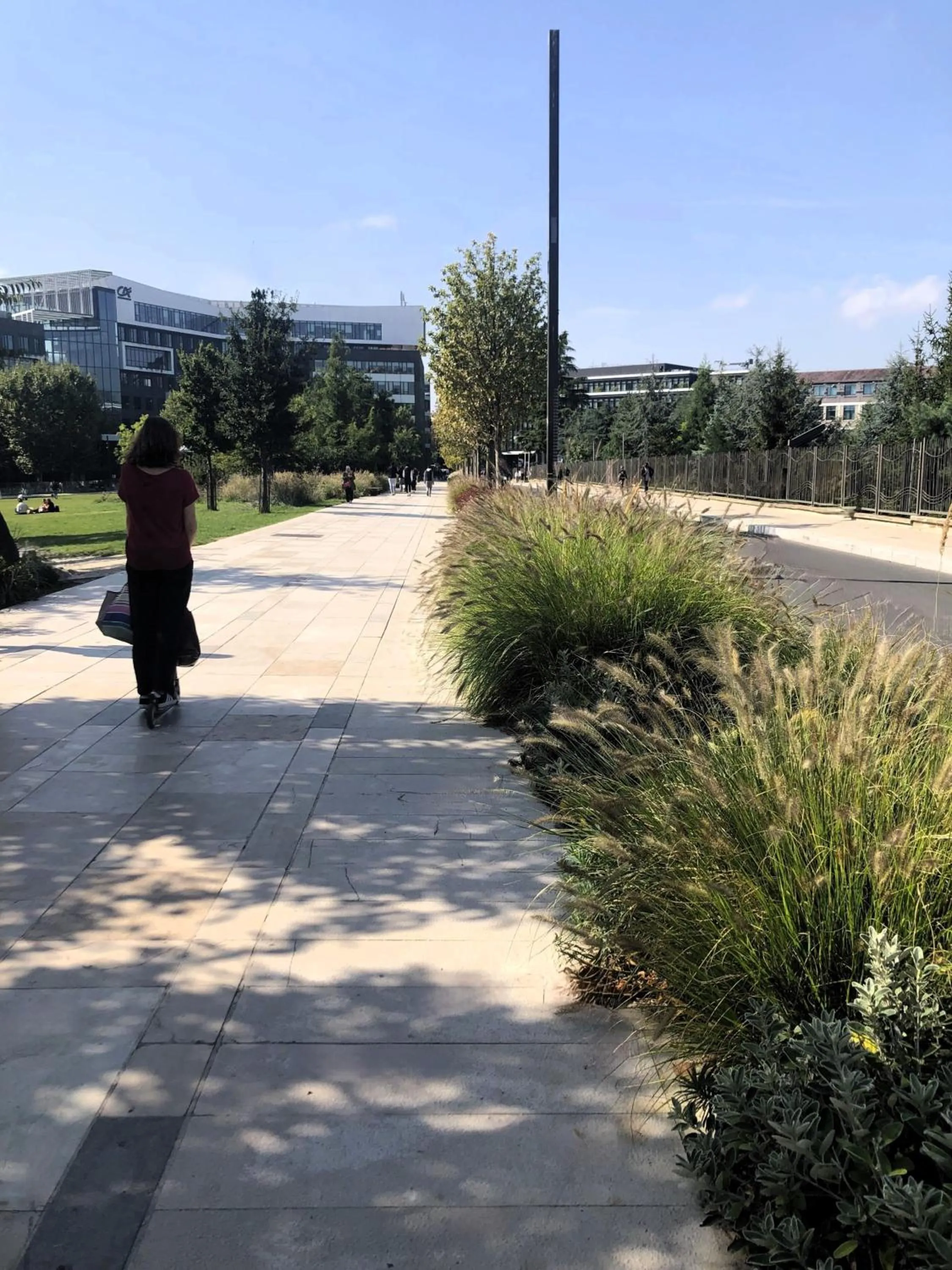 Day in Hotel Sixteen Paris Montrouge