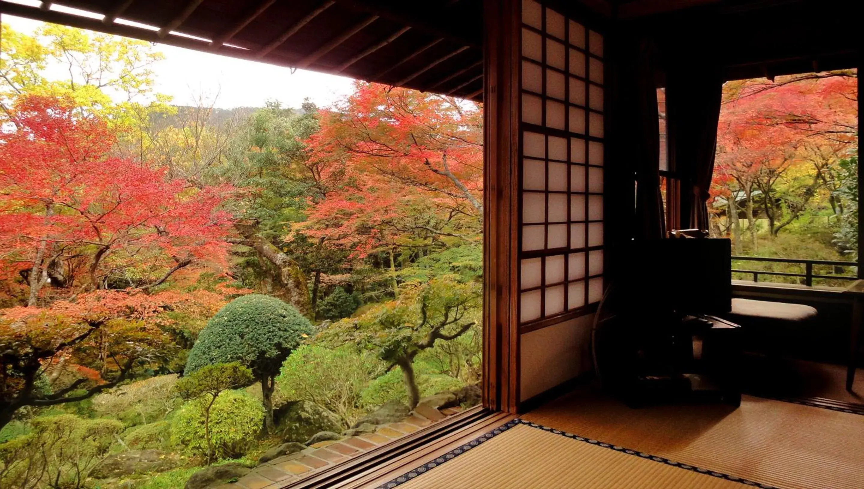 Japanese-Style Standard Twin Room with Hot Spring Bath in Gora Kansuiro Japanese-Style Standard Twin Room with Hot Spring Bath in Gora Kansuiro