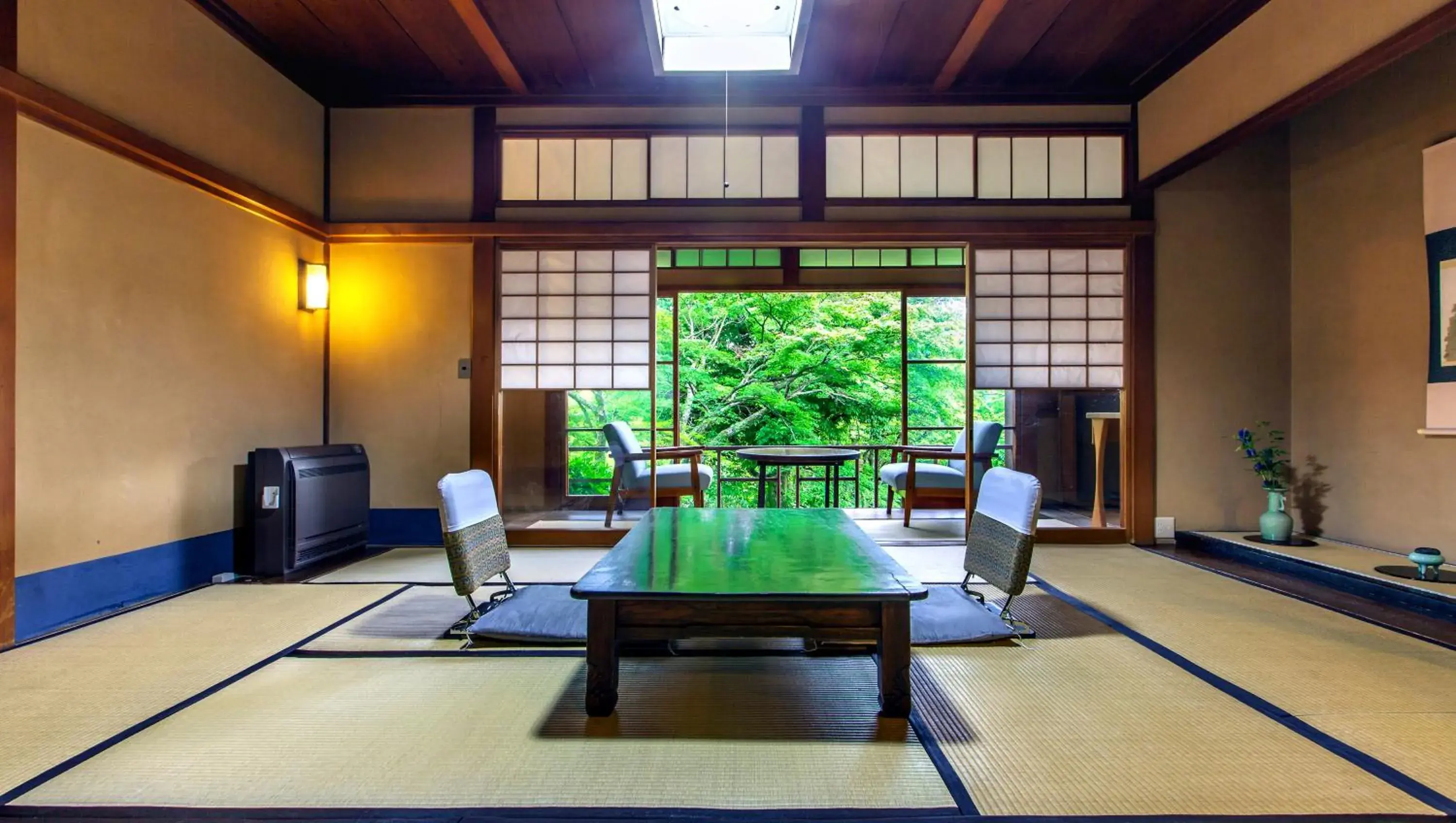 Japanese-Style Superior Room with Shared Bathroom in Gora Kansuiro Japanese-Style Superior Room with Shared Bathroom in Gora Kansuiro