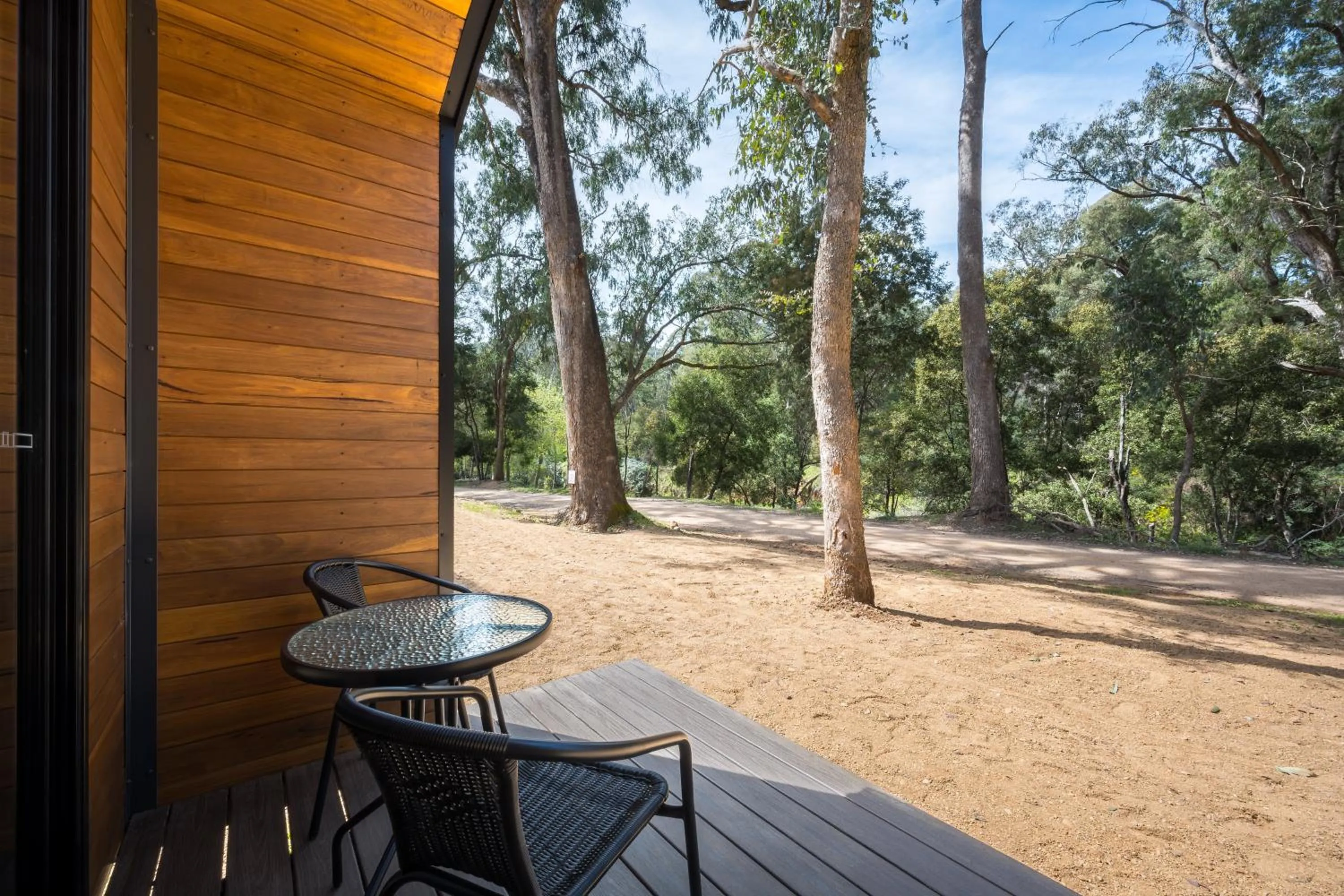 Patio in Bright Cabin Park