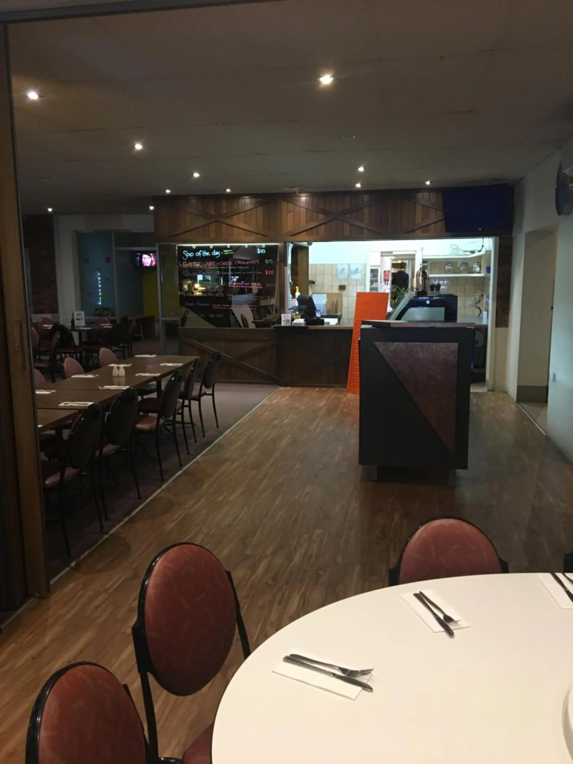 Yarram Commecial Hotel Motel