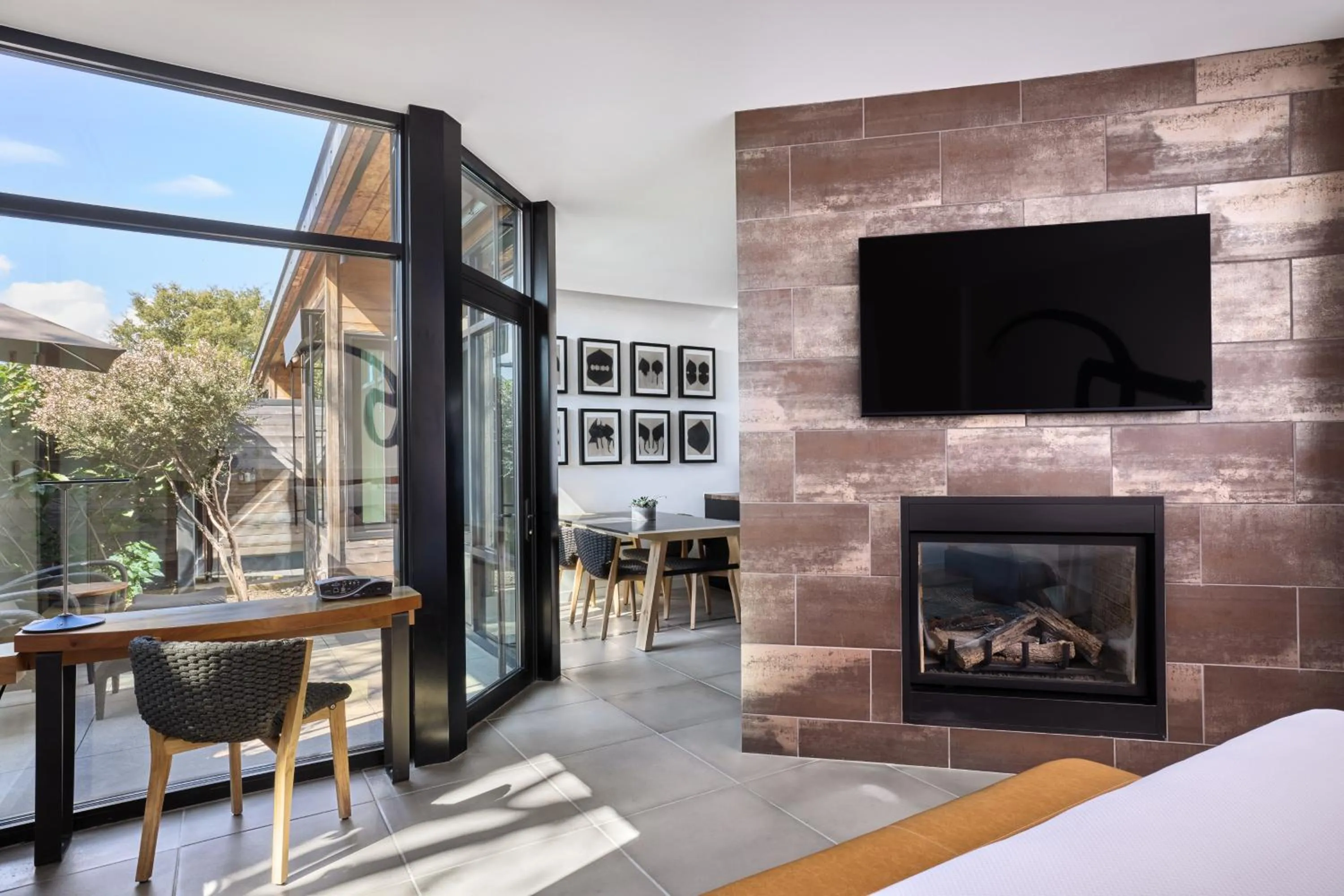 Bed in Bardessono Hotel and Spa