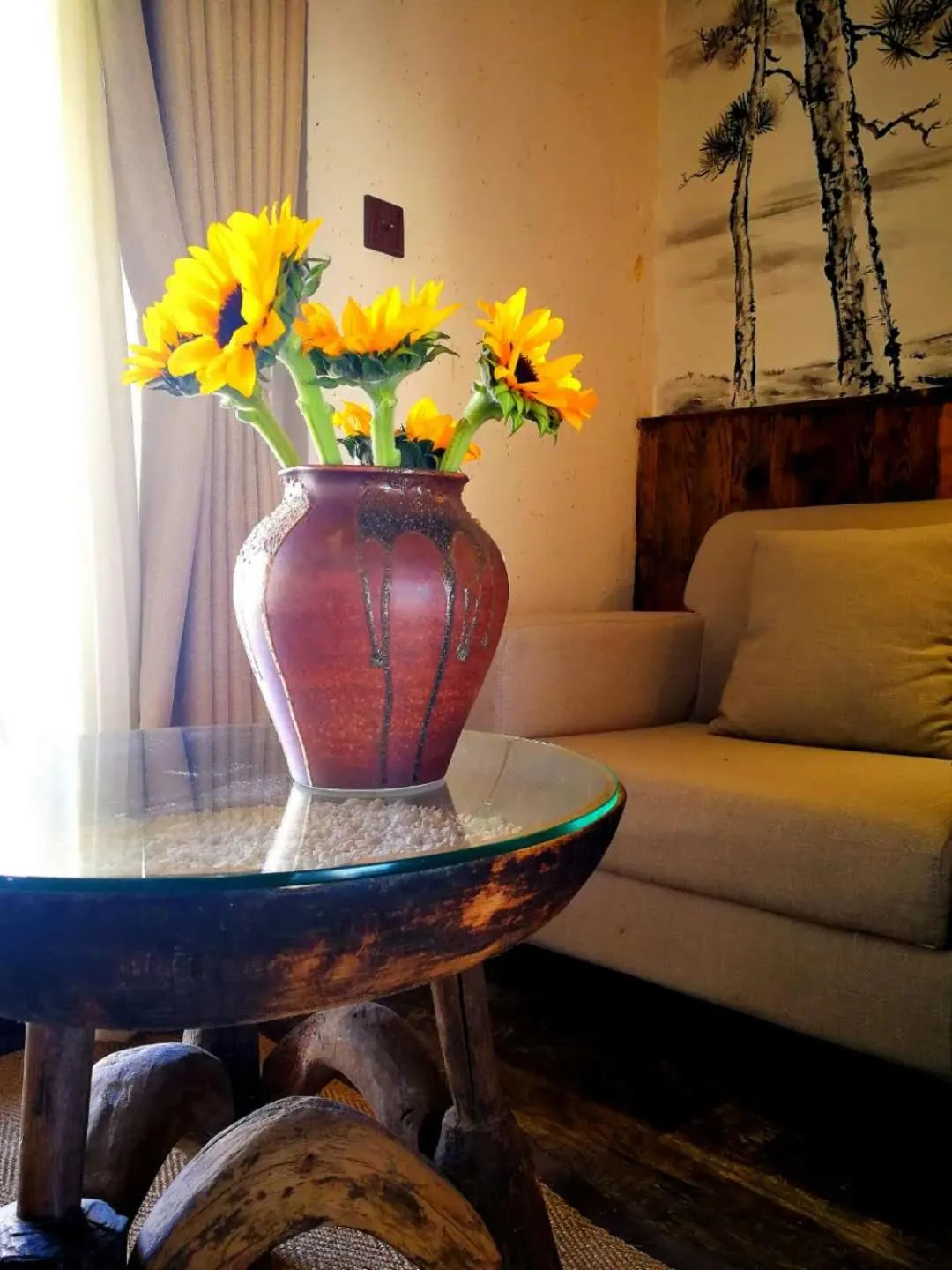 room service in Old Story Inn Lijiang Old Town