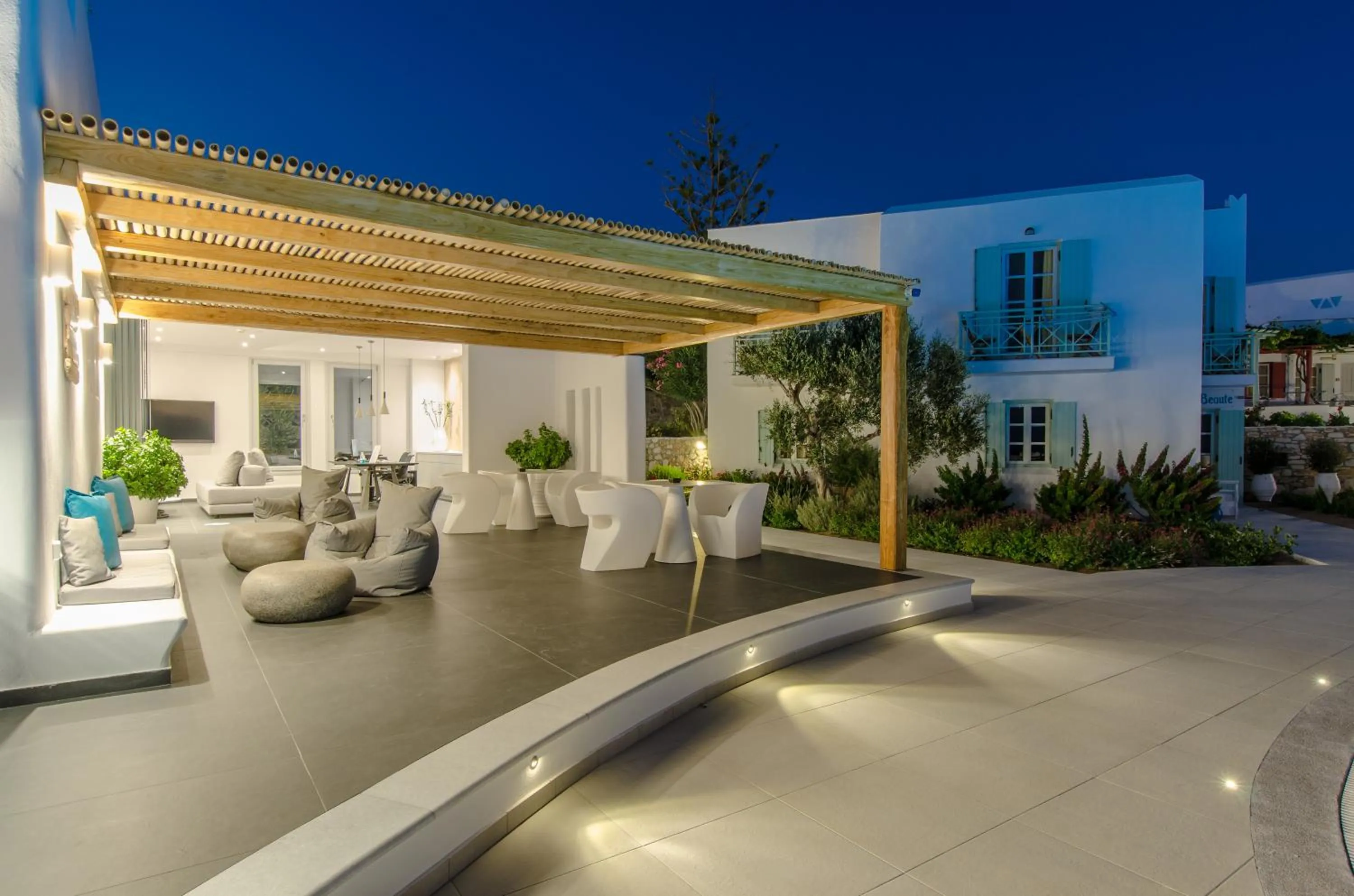 Patio in Lianos Village