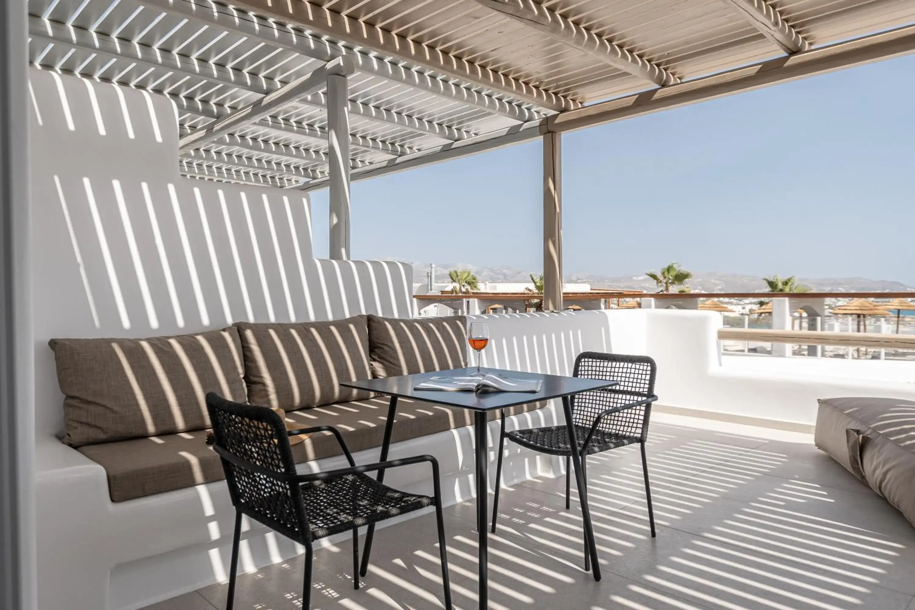 Deluxe Double Room with Outdoor Jacuzzi and Sea View in Lianos Village Deluxe Double Room with Outdoor Jacuzzi and Sea View in Lianos Village