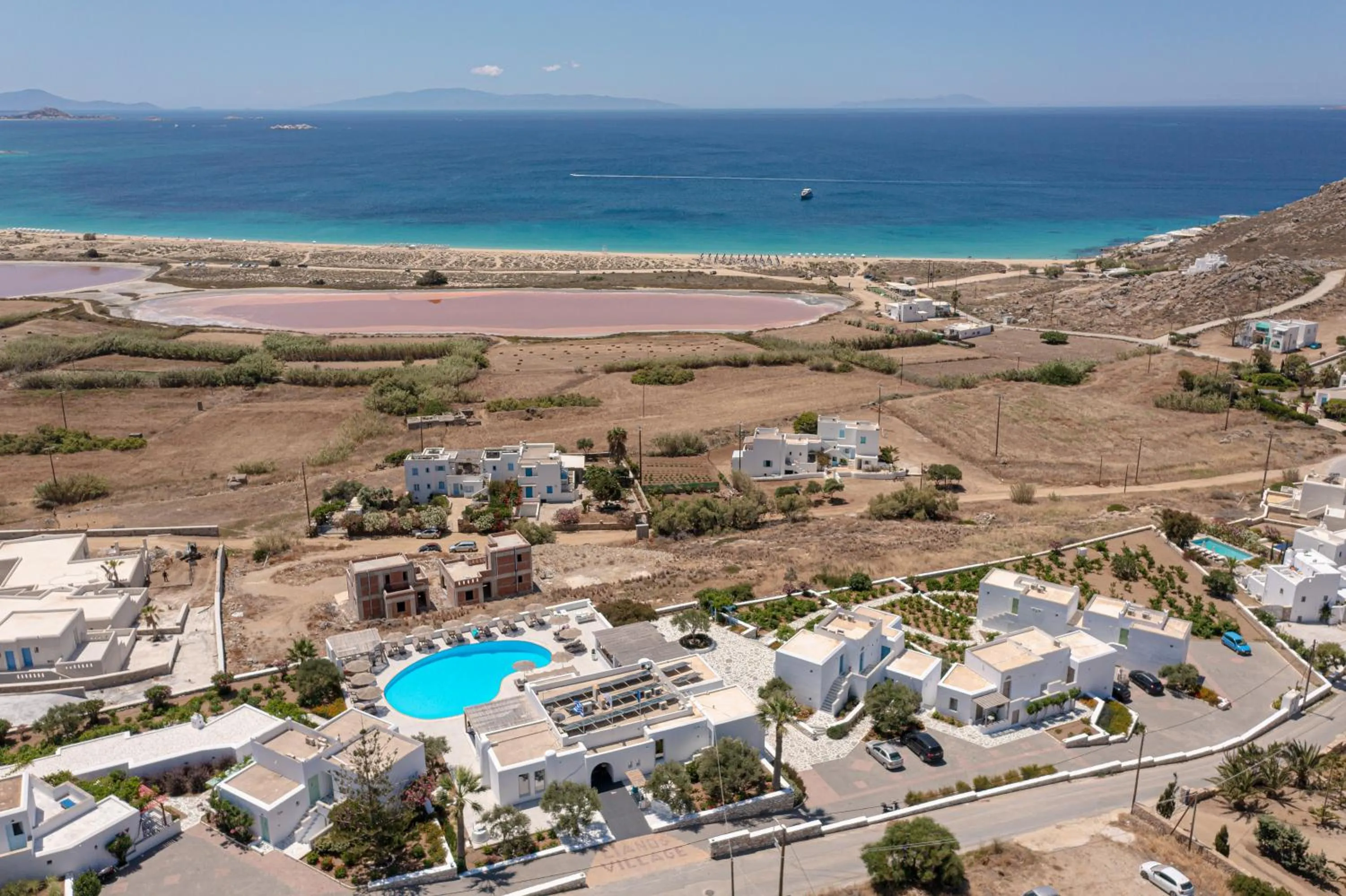 Property building in Lianos Village