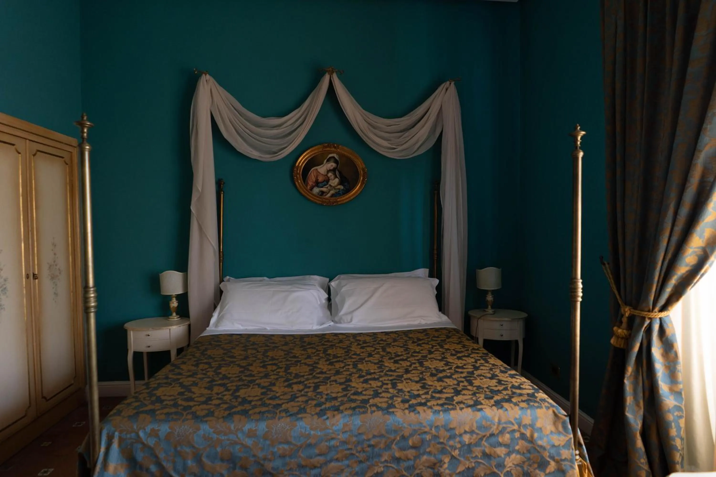 Bed in Hotel Villa Dorata