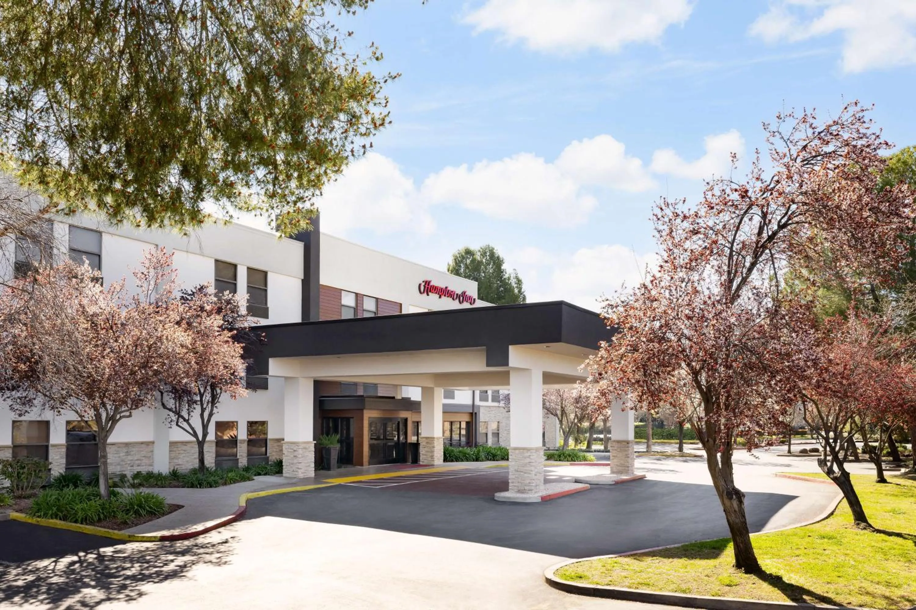 Property building in Hampton Inn Sacramento/Rancho Cordova