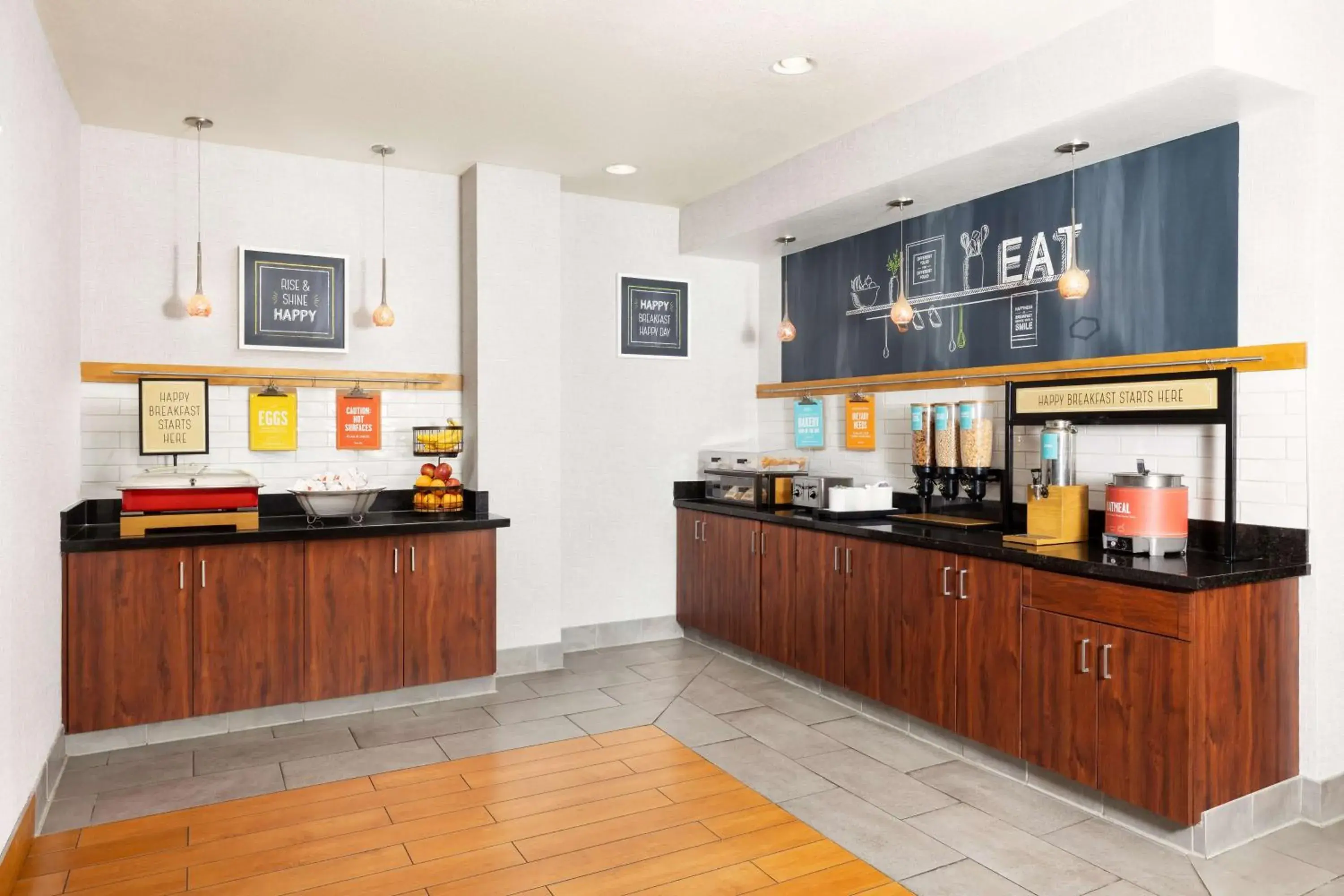 Breakfast in Hampton Inn Sacramento/Rancho Cordova Breakfast in Hampton Inn Sacramento/Rancho Cordova