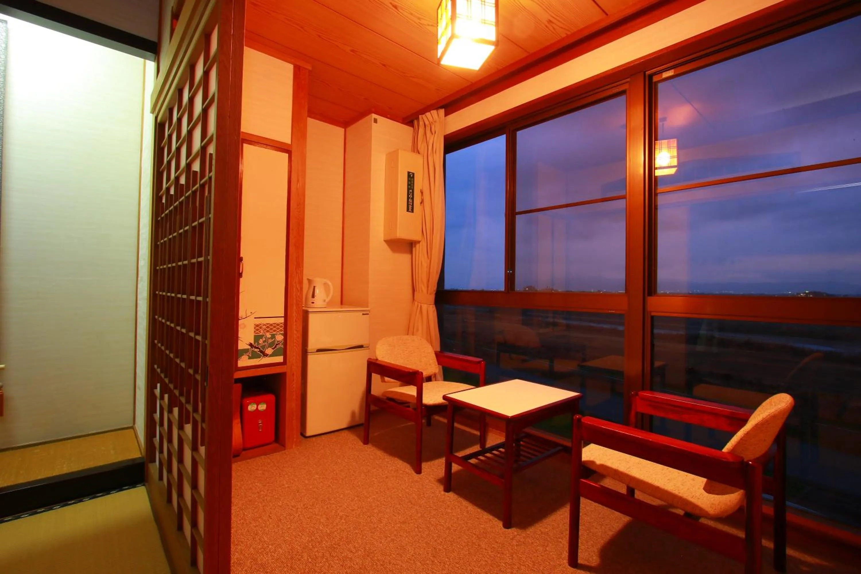 Seating area in Yumoto Kobayashi