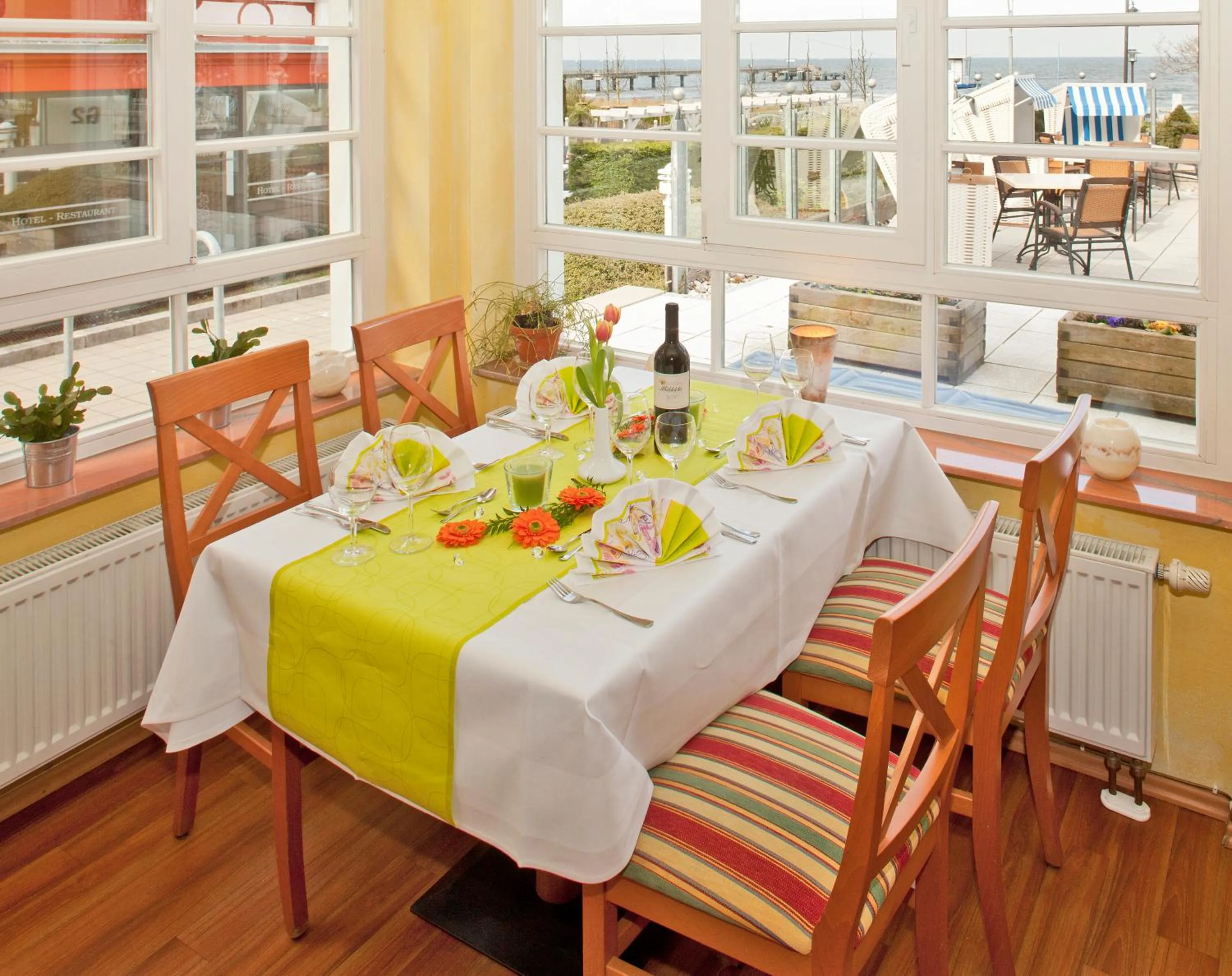 Dining area in Hotel Germania