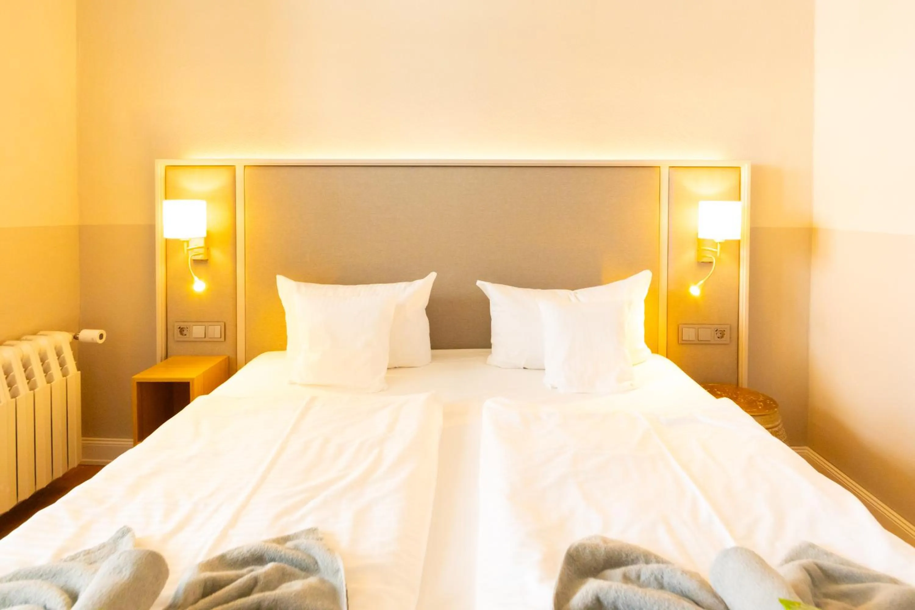 Bed in Hotel Germania