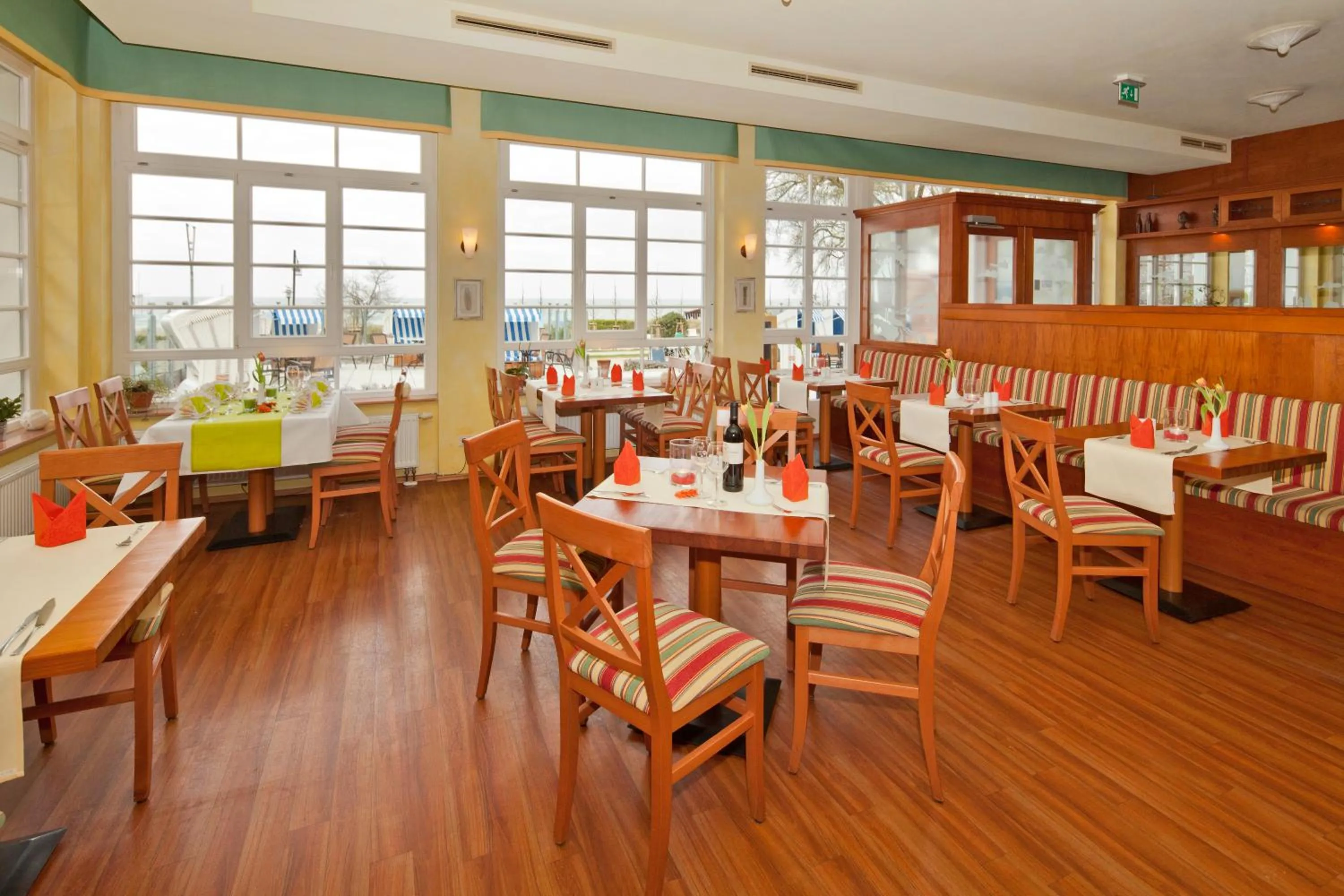 Restaurant/places to eat in Hotel Germania