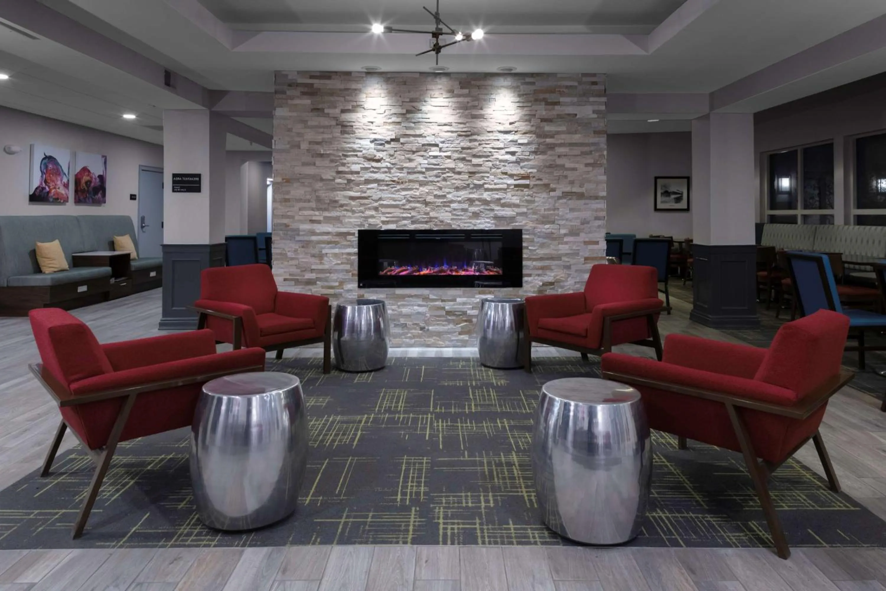 Lobby or reception in Hampton Inn by Hilton Concord/Bow