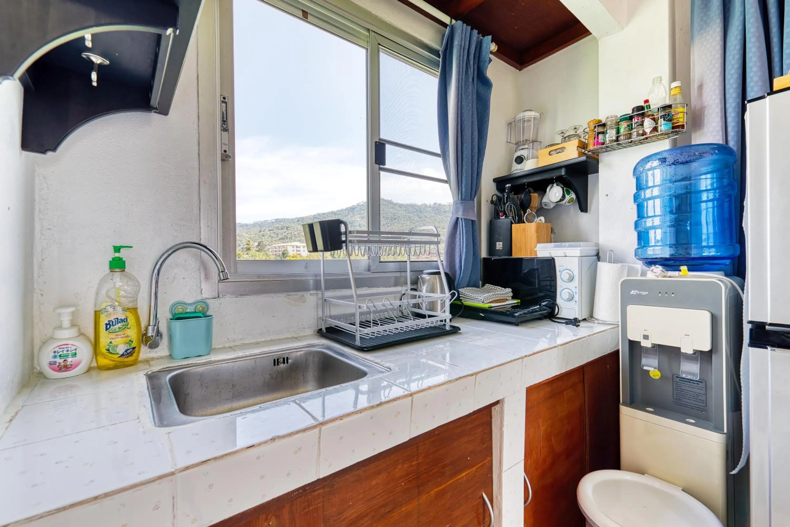 Kitchen or kitchenette in Chaweng Apartment