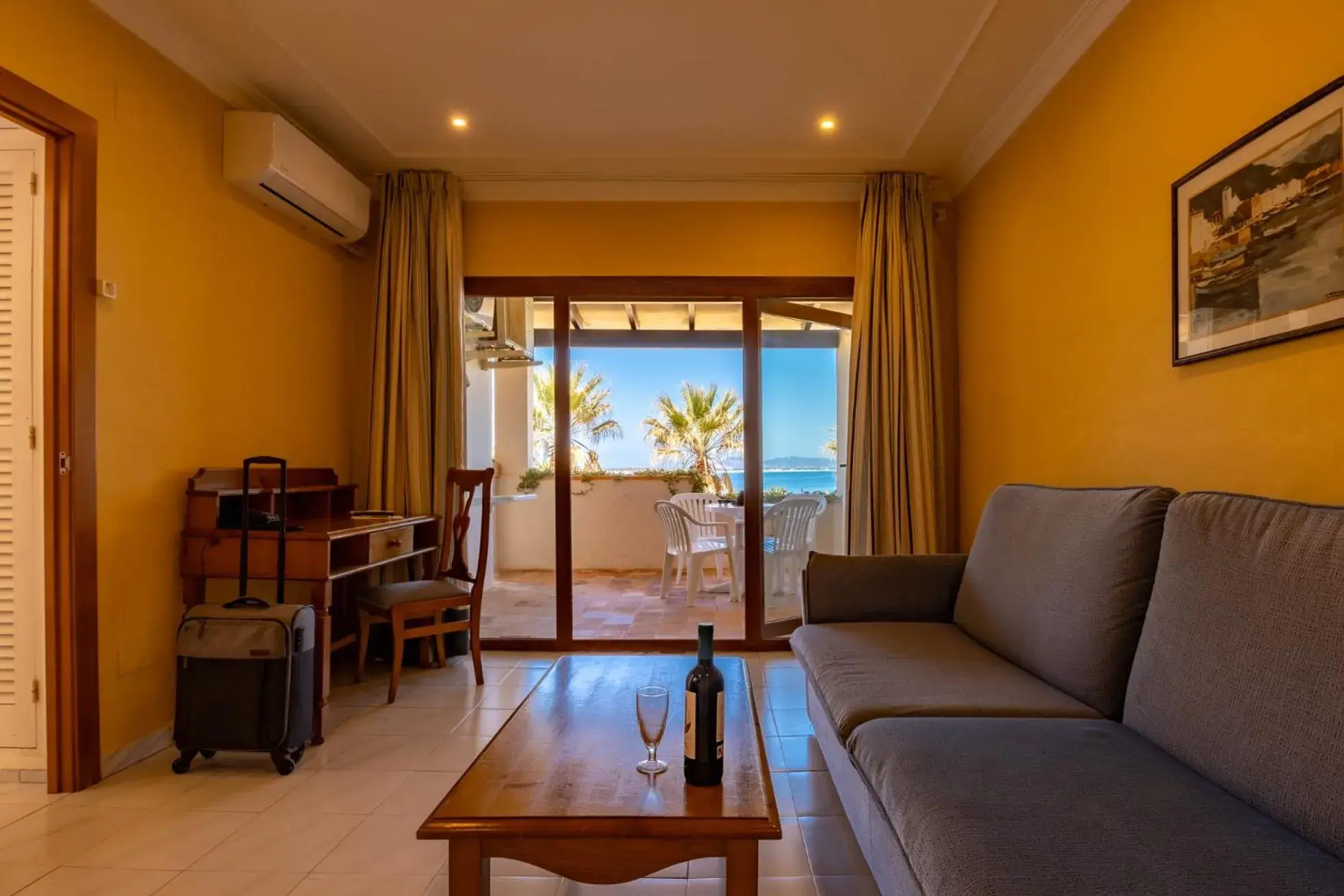 One-Bedroom Apartment (4 Adults) in Hotel Club Sunway Punta Prima One-Bedroom Apartment (4 Adults) in Hotel Club Sunway Punta Prima