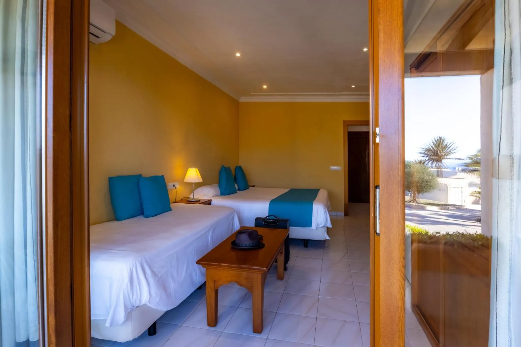 Bedroom, Bed in Hotel Club Sunway Punta Prima