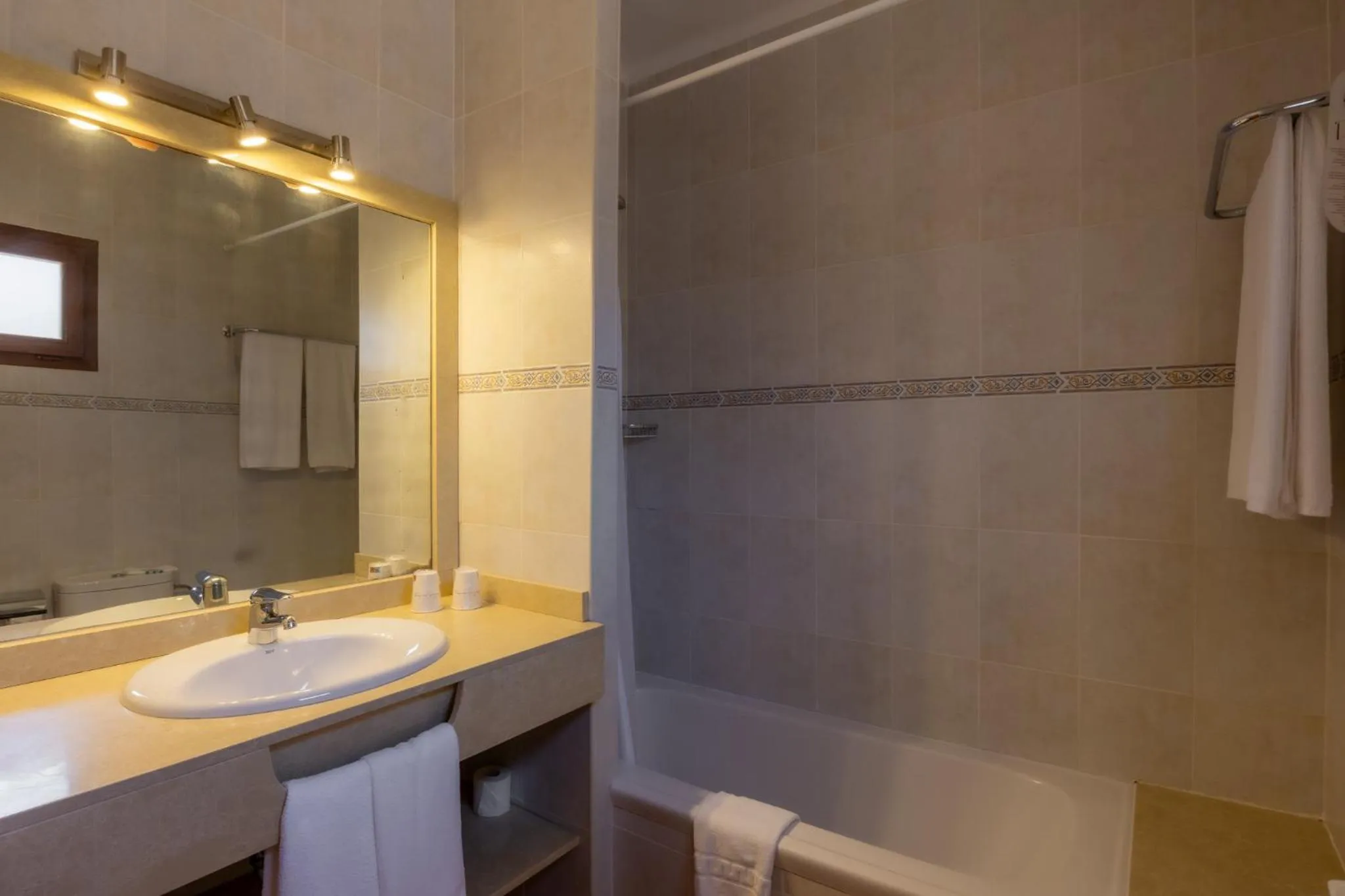 Bathroom in Hotel Club Sunway Punta Prima