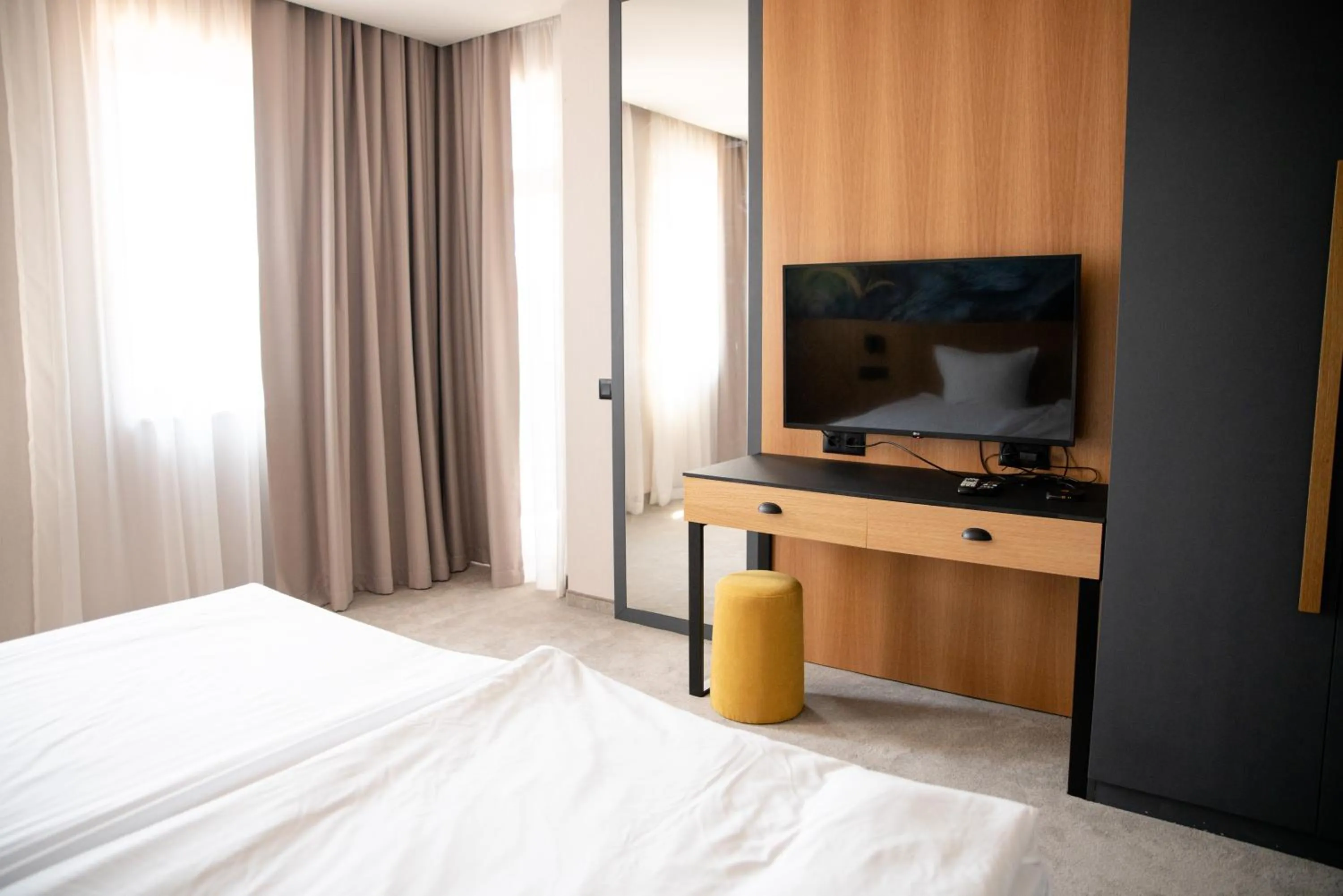 Photo of the whole room in Saint Thomas Holiday Village