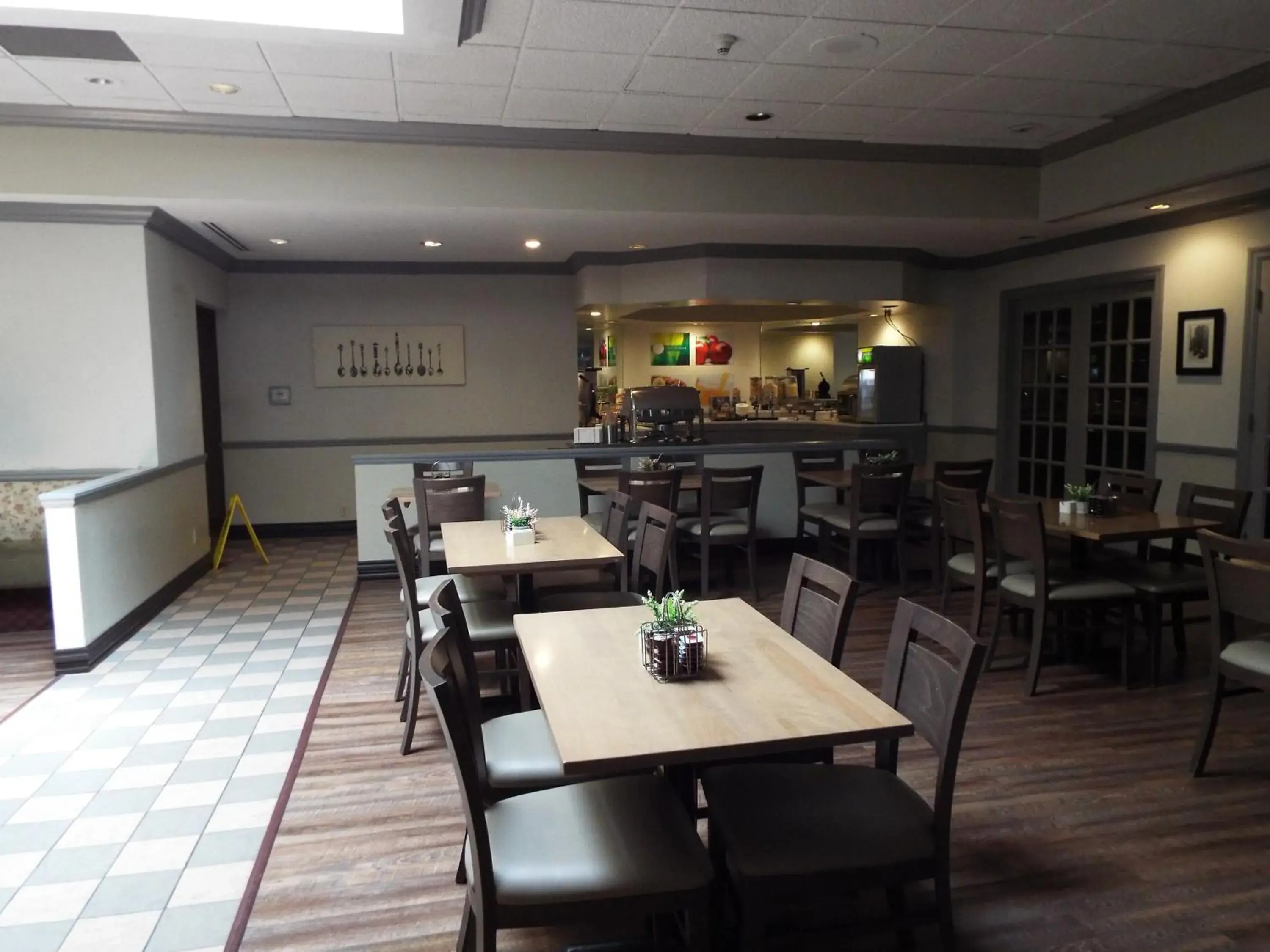 Breakfast in Quality Inn Breakfast in Quality Inn