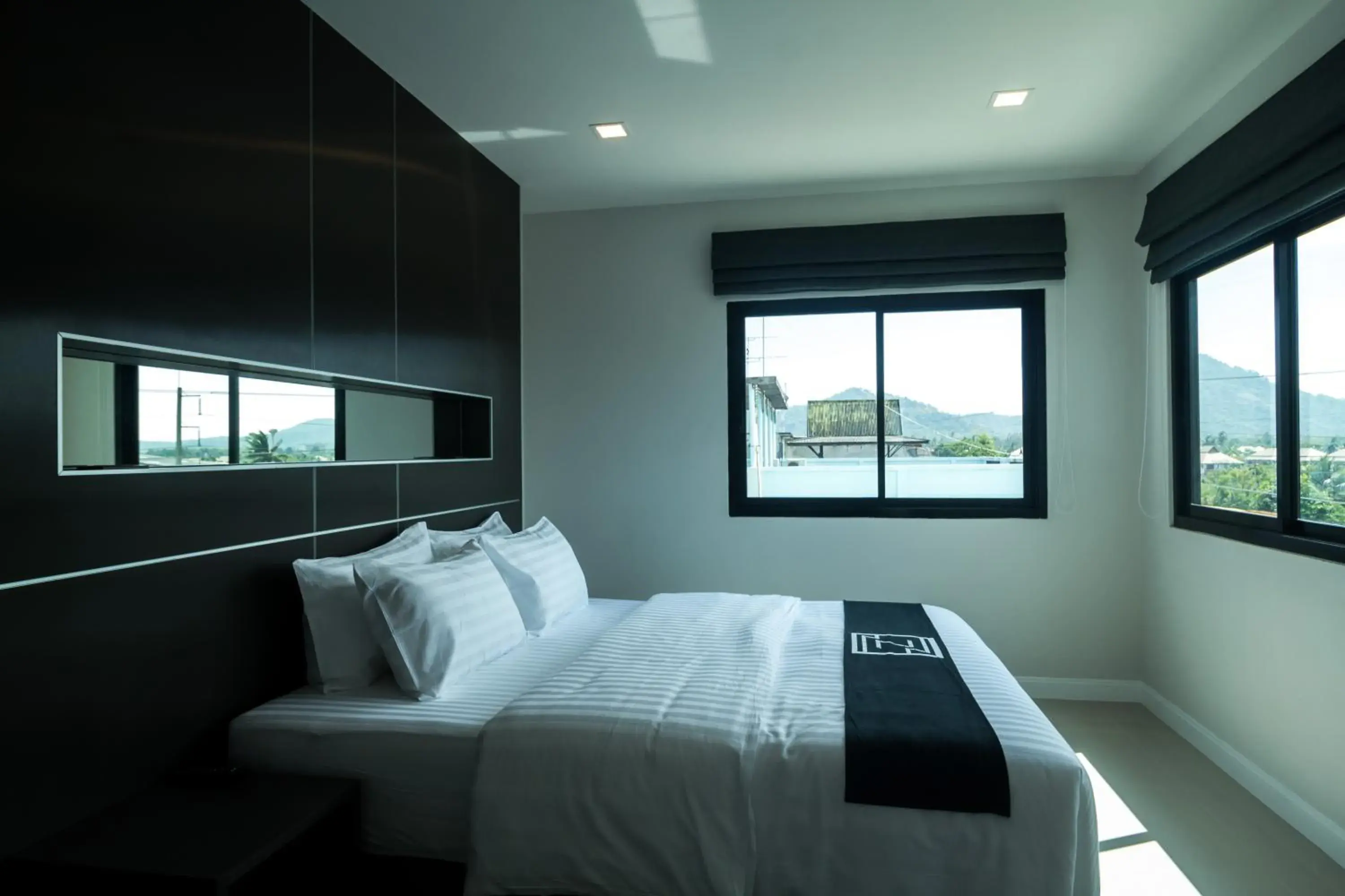 Bed in Triple Z Hotel Bed in Triple Z Hotel