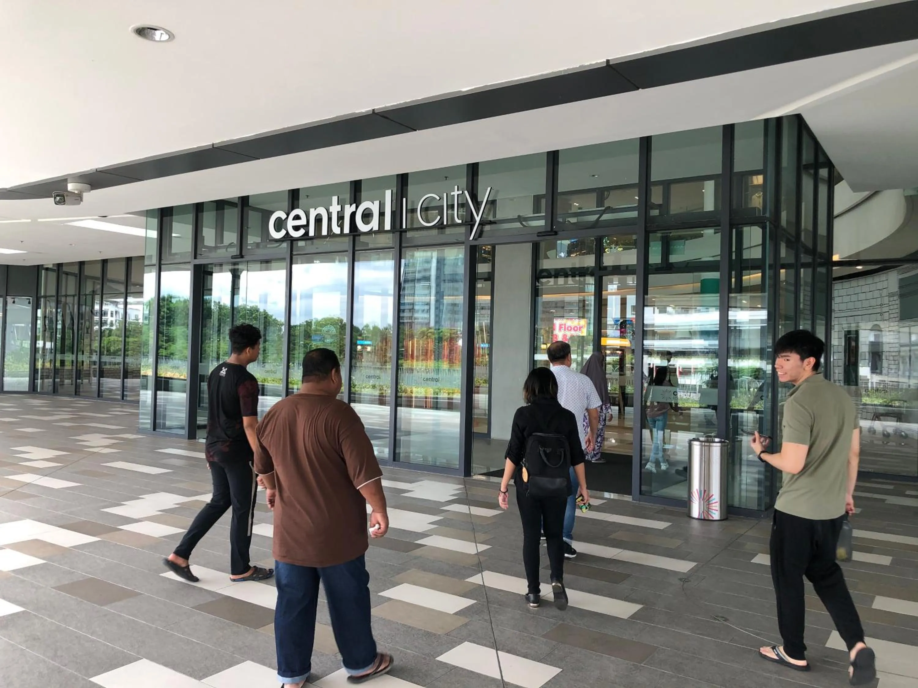 Facade/entrance in Host Assist Homestay by HA i-City