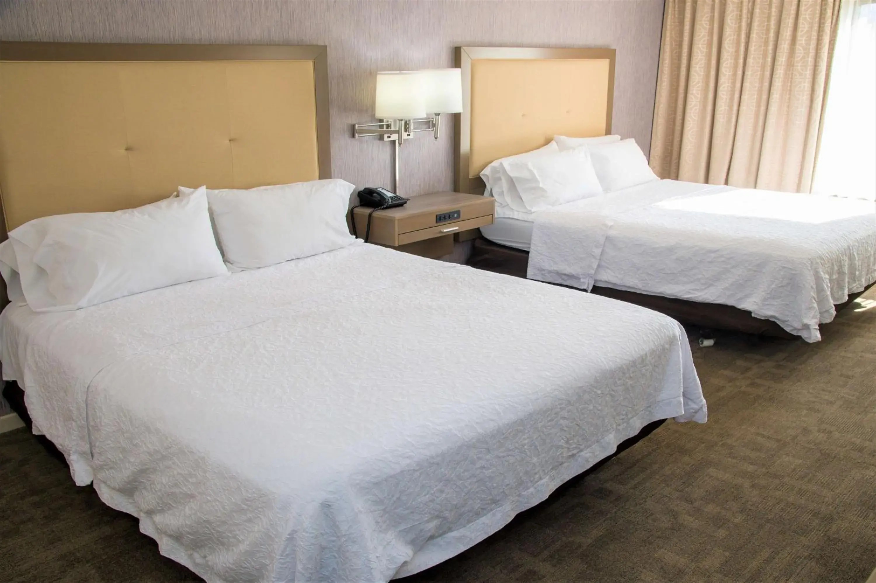 Room with Two Queen Beds - Non-Smoking in Hampton Inn Lewisburg Room with Two Queen Beds - Non-Smoking in Hampton Inn Lewisburg