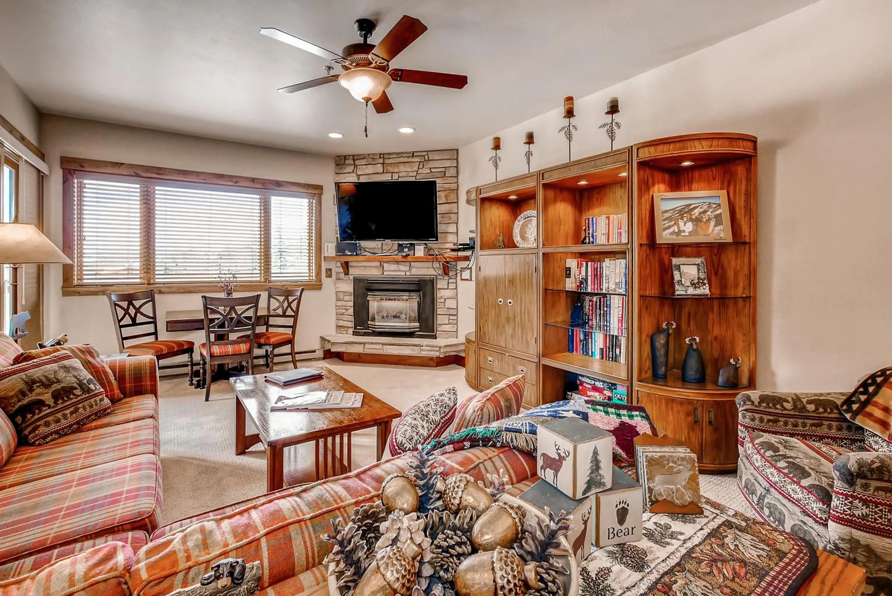 TV and multimedia in Snow Flower Condos