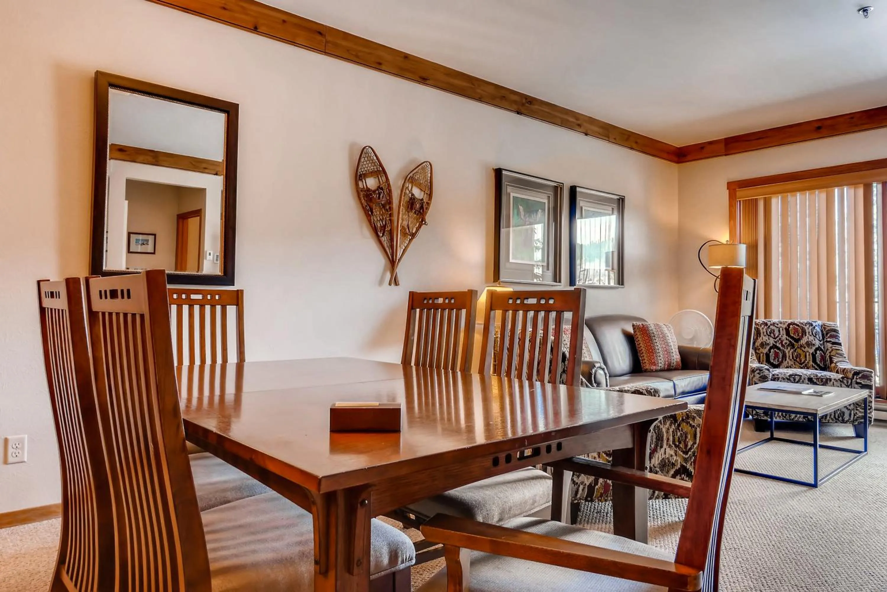 Dining area in Snow Flower Condos