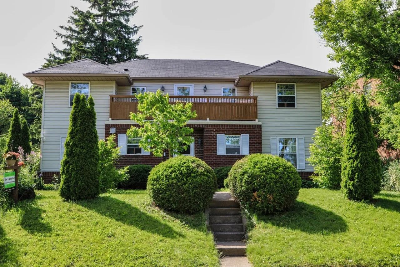 Property building in Susan's Villa