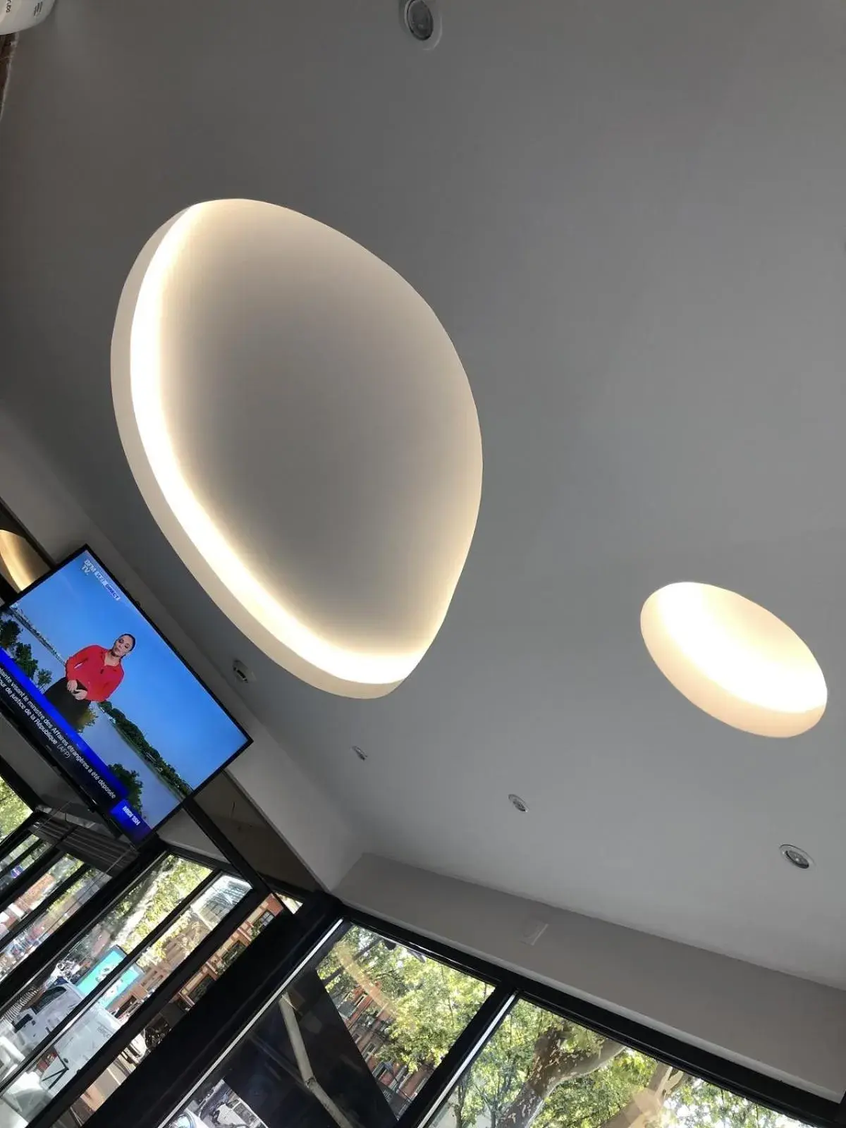 Lobby or reception in Hotel Victor Hugo Lobby or reception in Hotel Victor Hugo