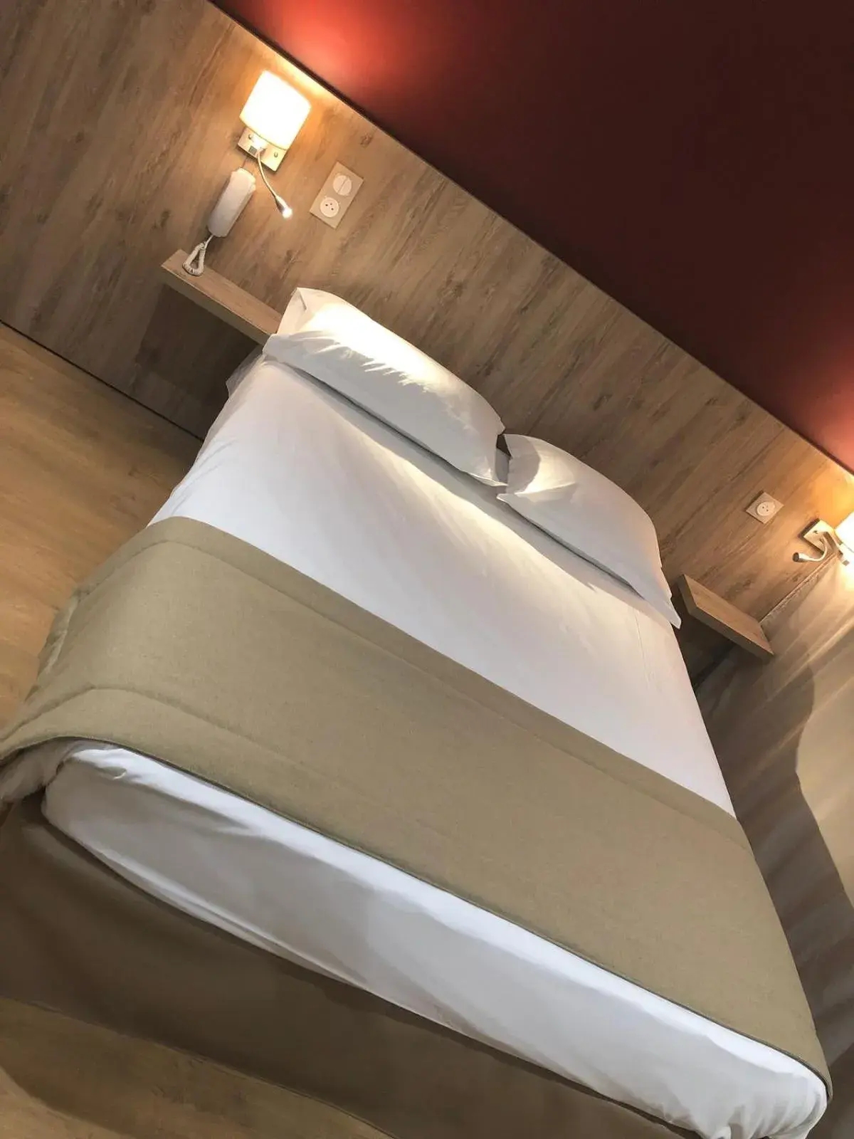 Bedroom, Bed in Hotel Victor Hugo Bedroom, Bed in Hotel Victor Hugo