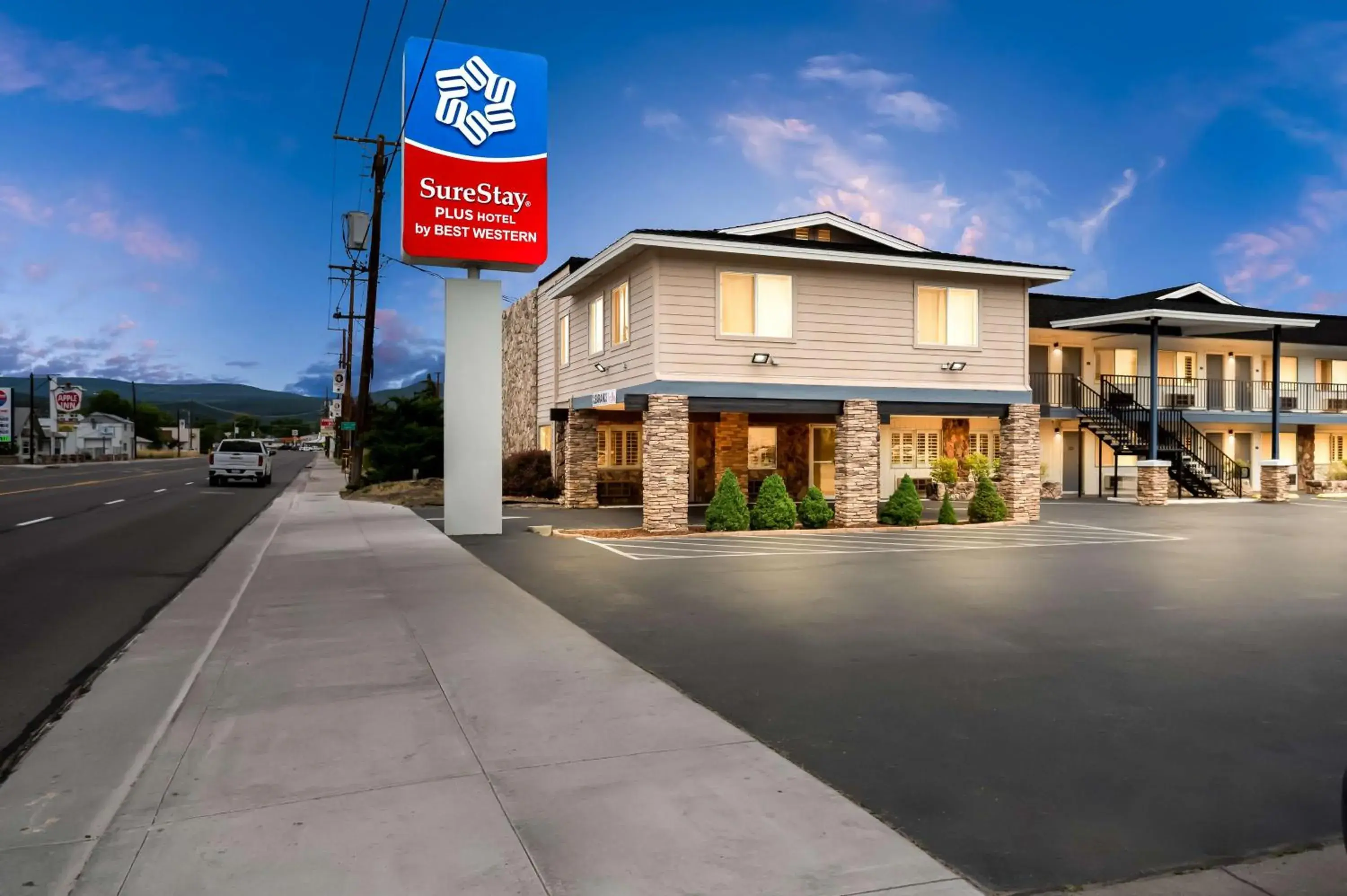Property building in SureStay Plus Hotel by Best Western Susanville Property building in SureStay Plus Hotel by Best Western Susanville