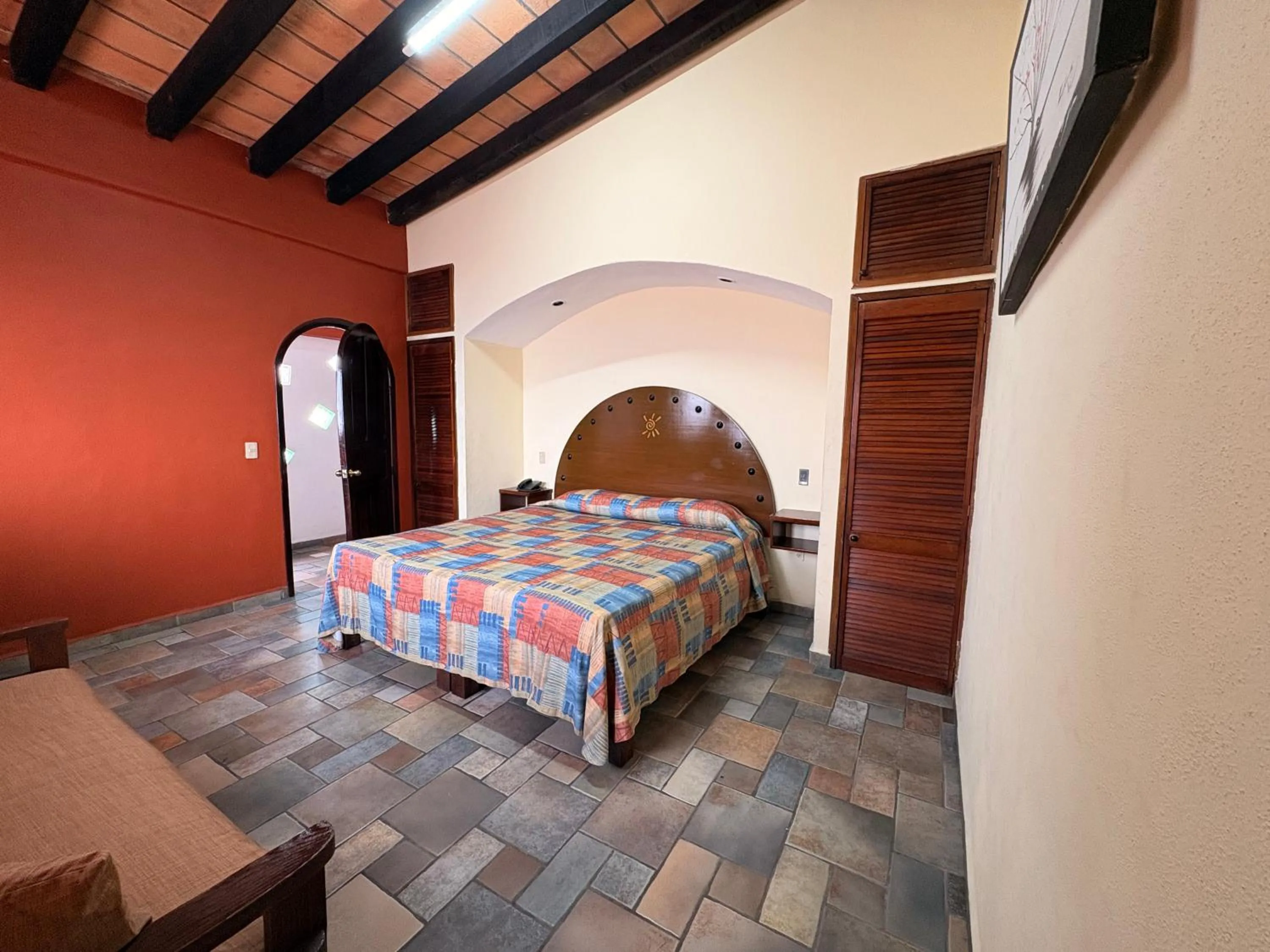 Bedroom, Bed in Mocali