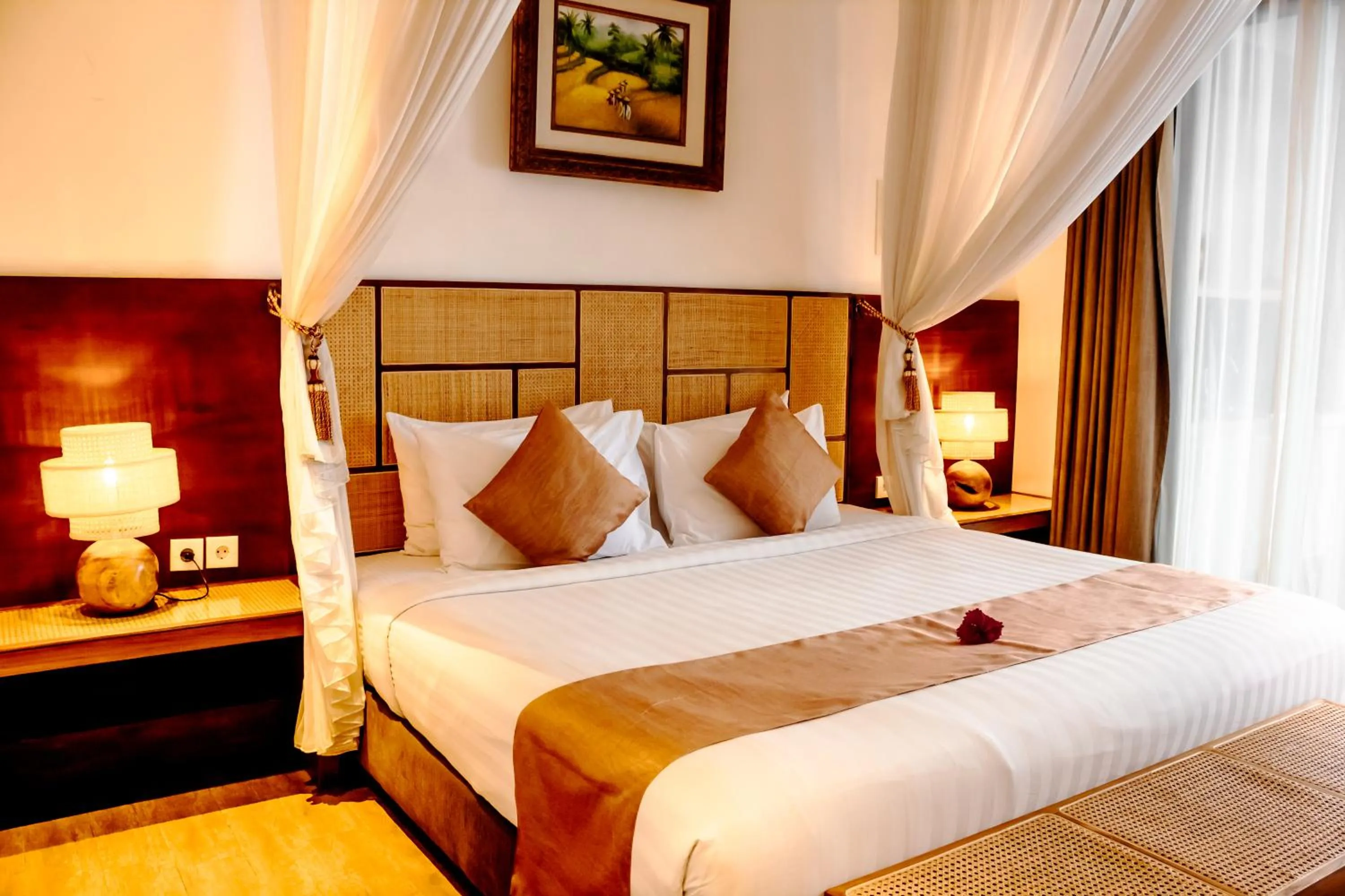Bed in Lasanti Villas Seminyak
